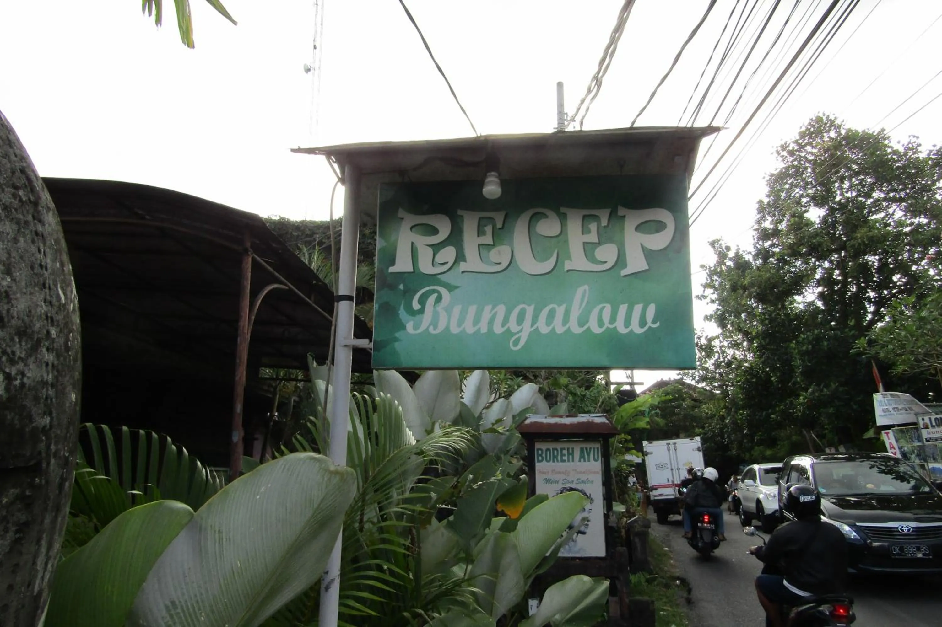 Property building in Recep Bungalow