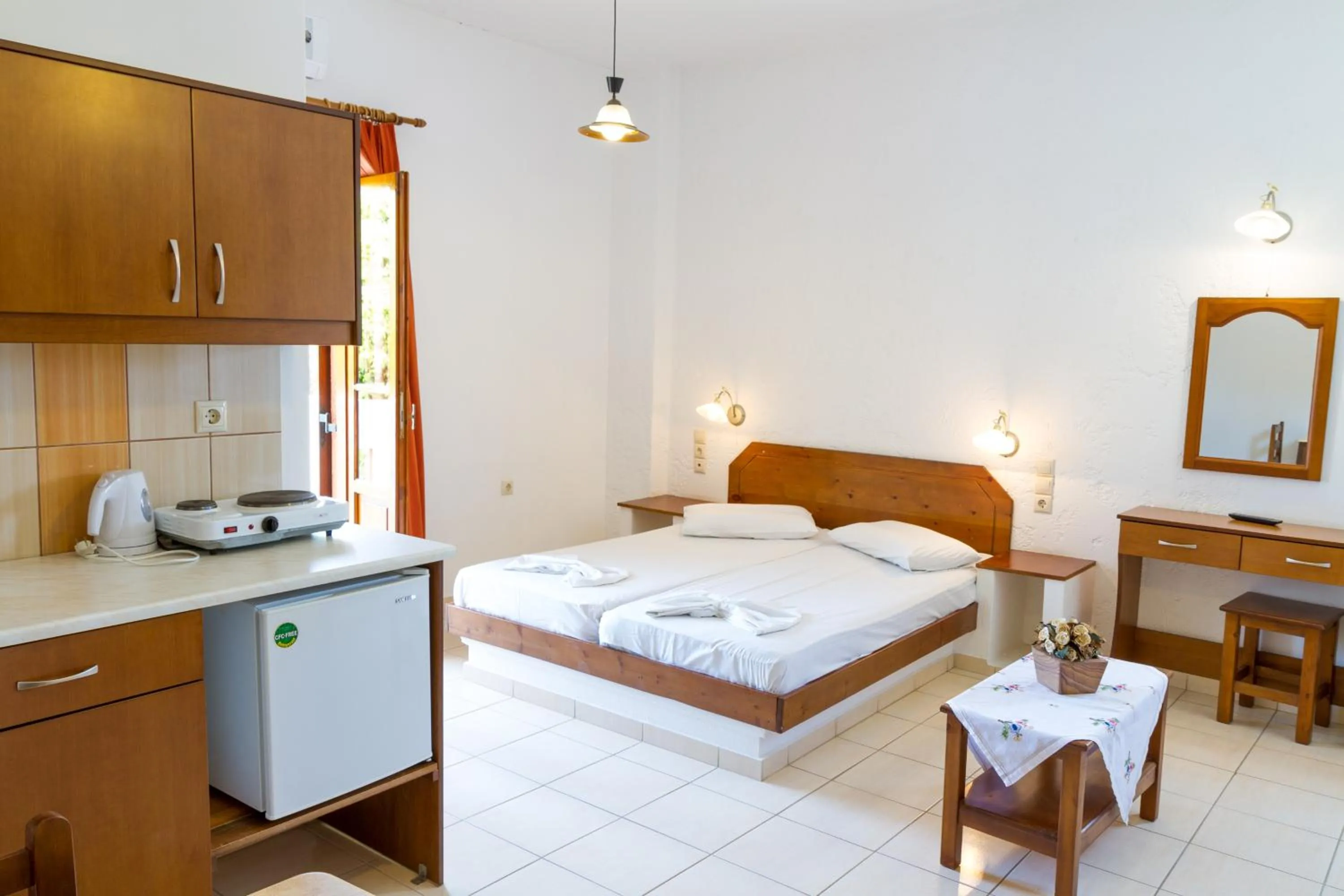 Bedroom, Bed in Ideal Hotel