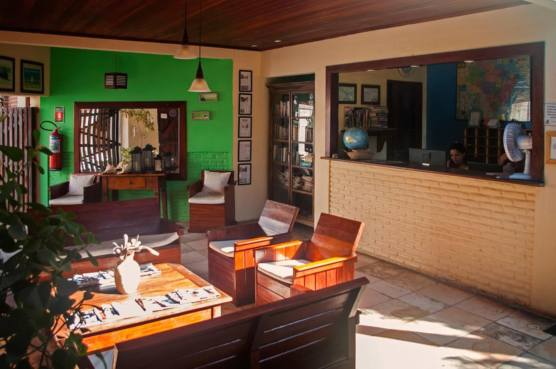 Lobby or reception in Pousada California