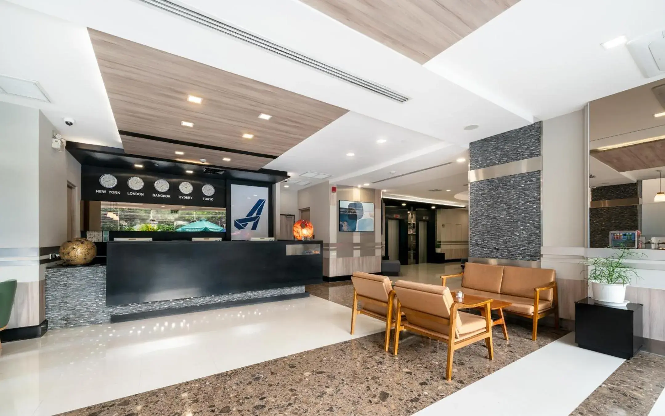 Lobby or reception in Adelphi Suites Bangkok Lobby or reception in Adelphi Suites Bangkok