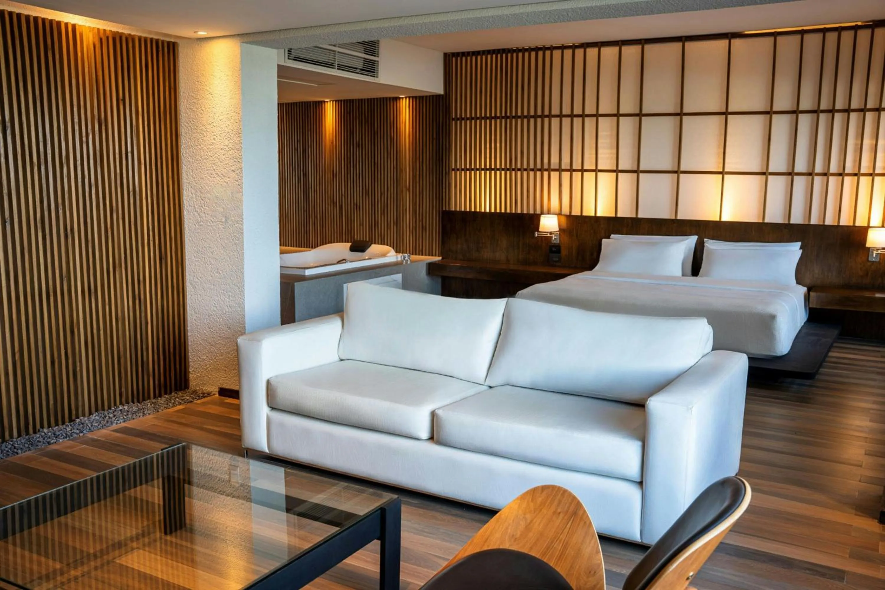 Photo of the whole room in Yacht & Golf Club Paraguayo, a Tribute Portfolio Resort