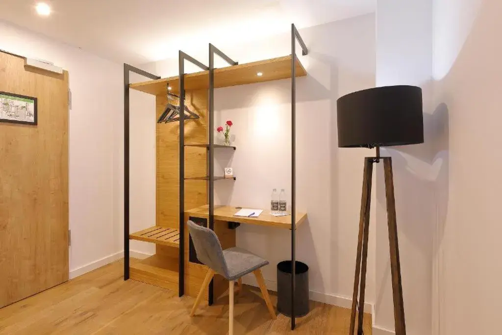 Family Room - single occupancy in Coffee Fellows Hotel Dortmund Family Room - single occupancy in Coffee Fellows Hotel Dortmund