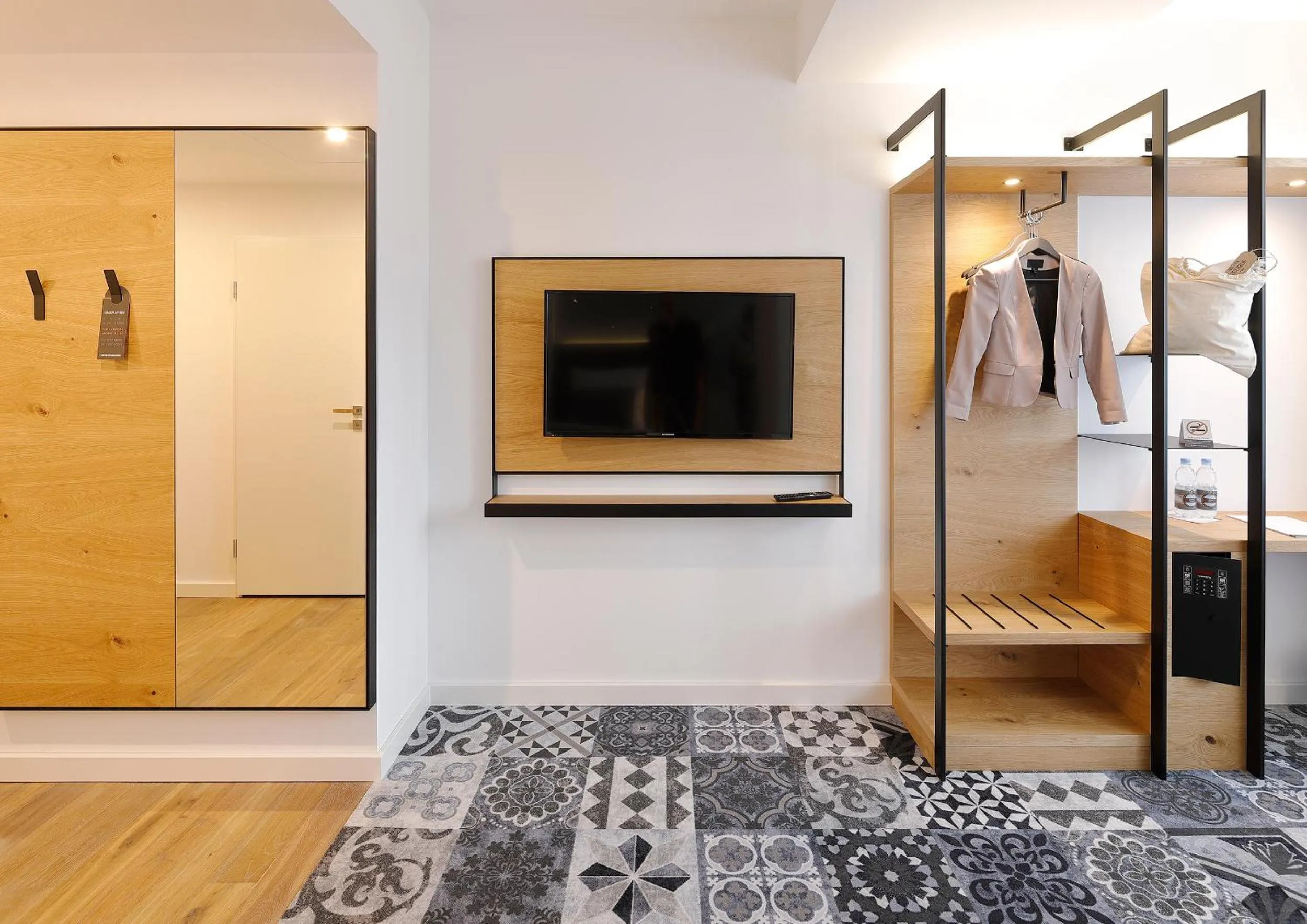 Photo of the whole room, Bed in Coffee Fellows Hotel Dortmund