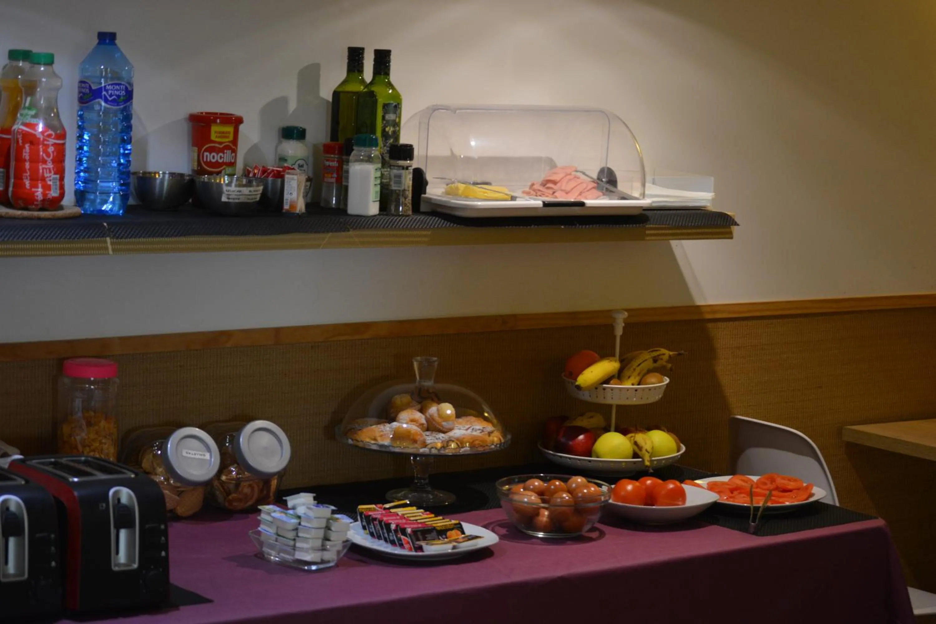 Breakfast in Hostal Bonany