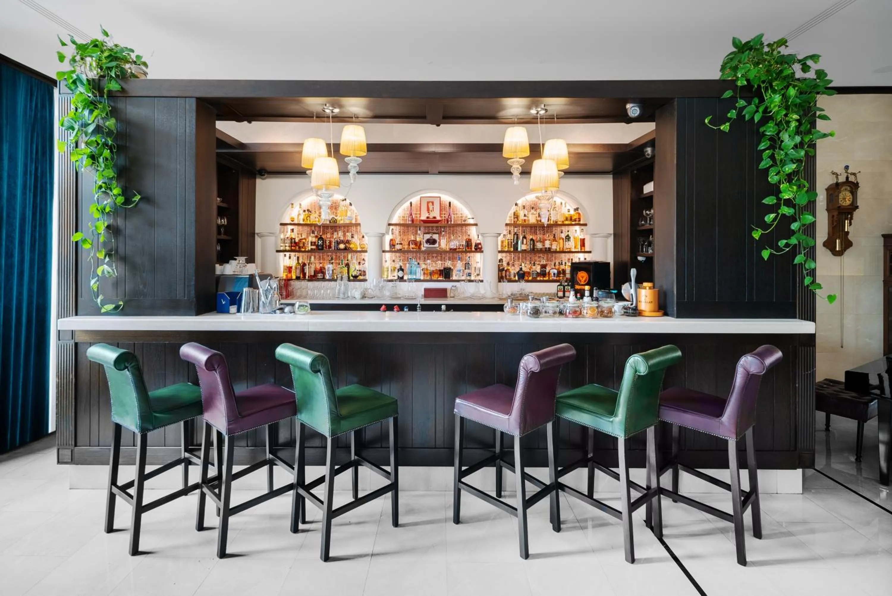 Lounge or bar in Epoque Hotel - Relais & Chateaux