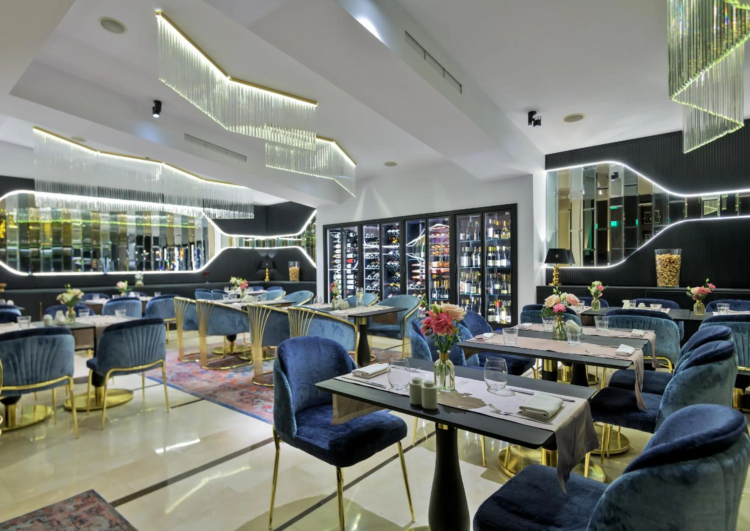 Restaurant/places to eat in Epoque Hotel - Relais & Chateaux