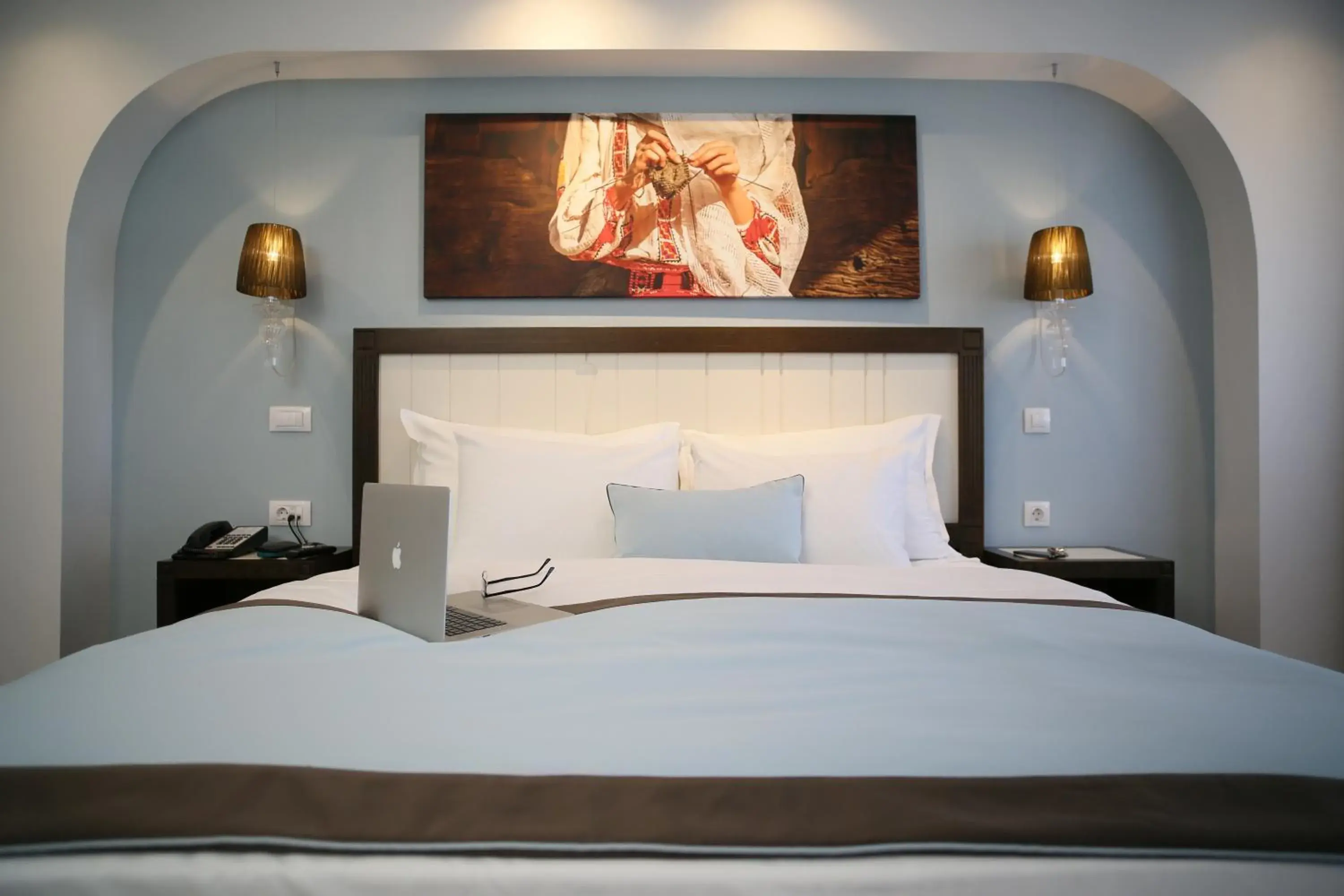 Decorative detail, Bed in Epoque Hotel - Relais & Chateaux Decorative detail, Bed in Epoque Hotel - Relais & Chateaux