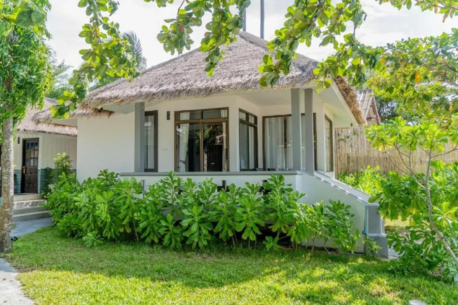 Garden view in Adarin Beach Resort Garden view in Adarin Beach Resort