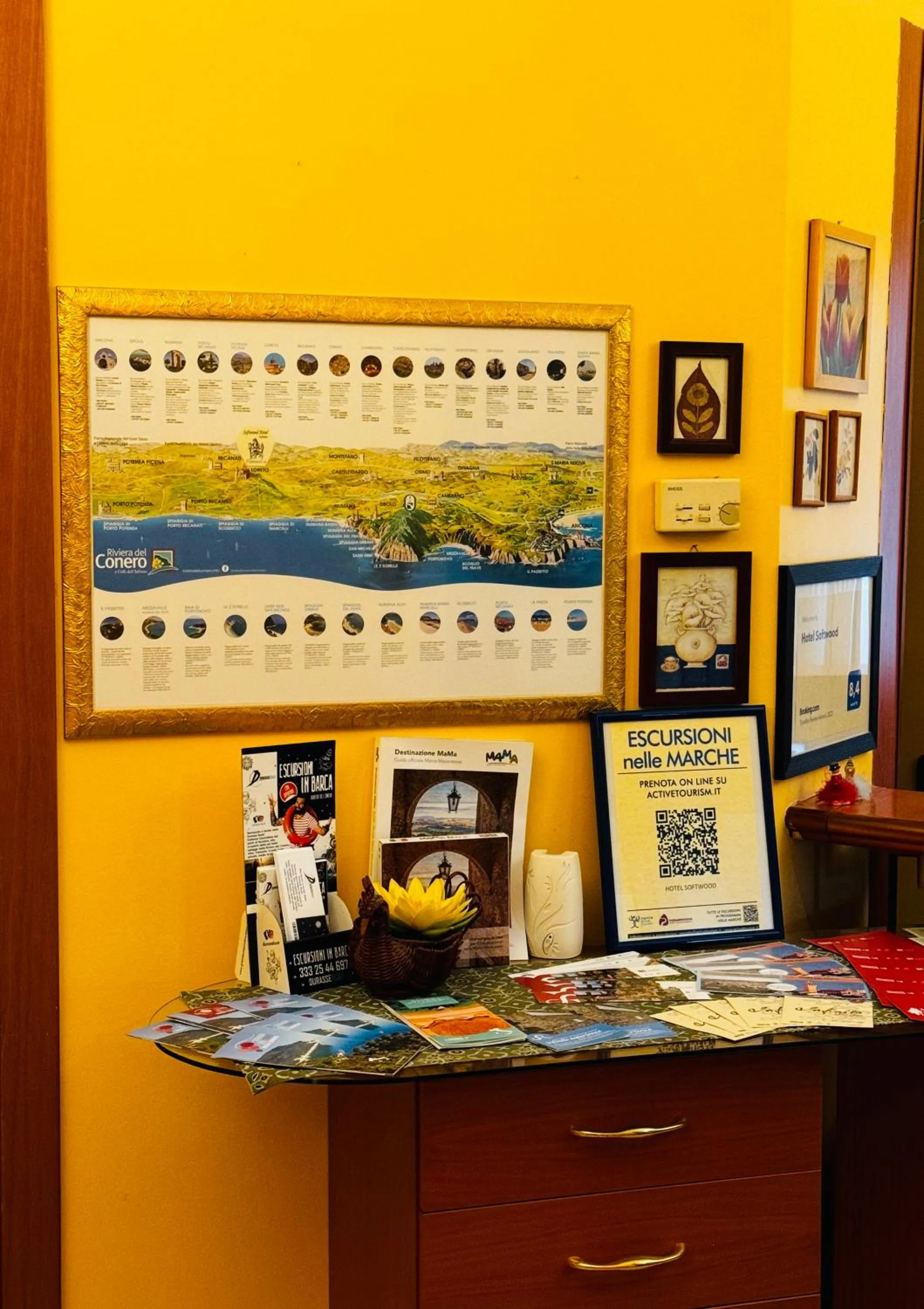 Lobby or reception in Hotel Softwood