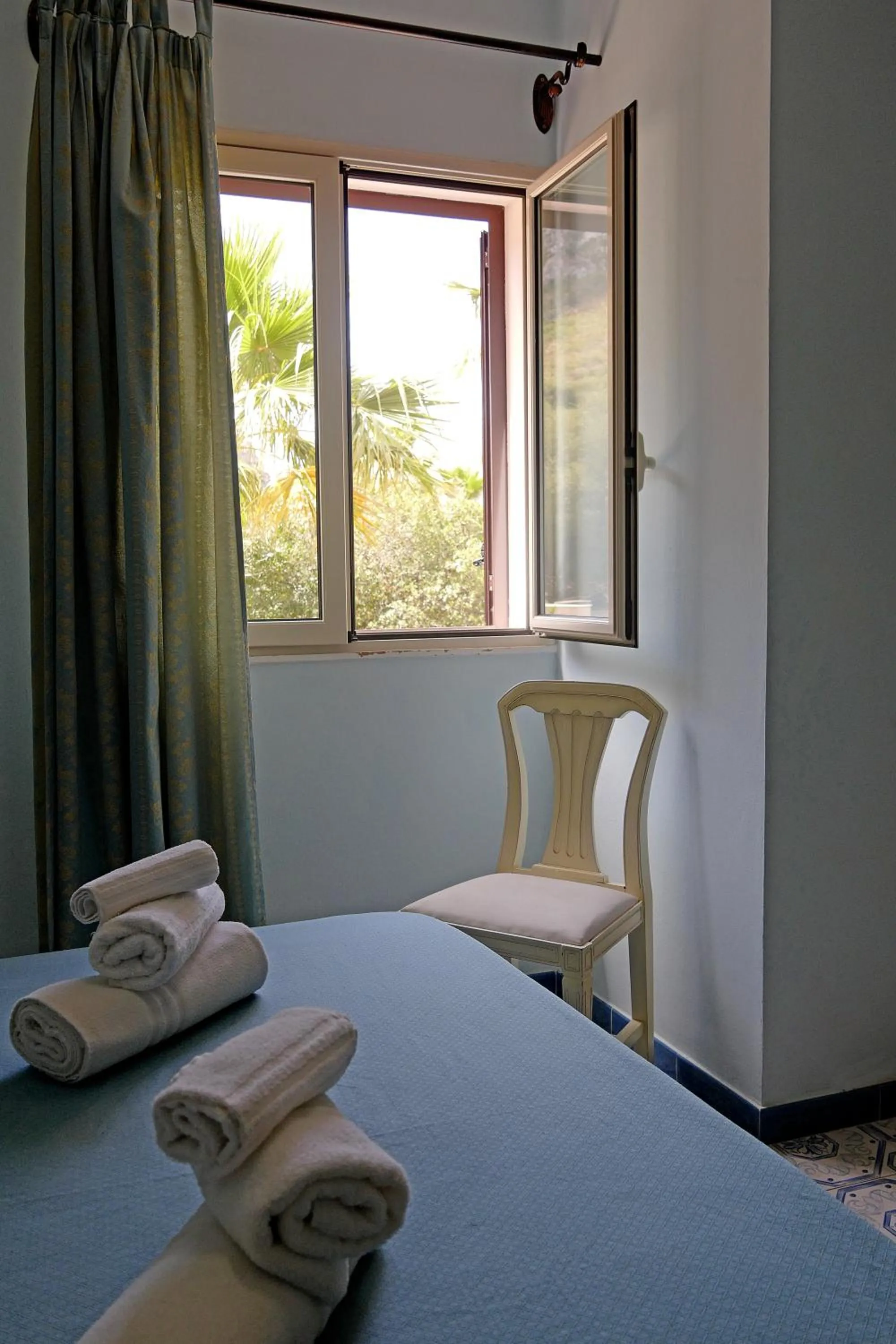 Bed in Cala Dell'Arena