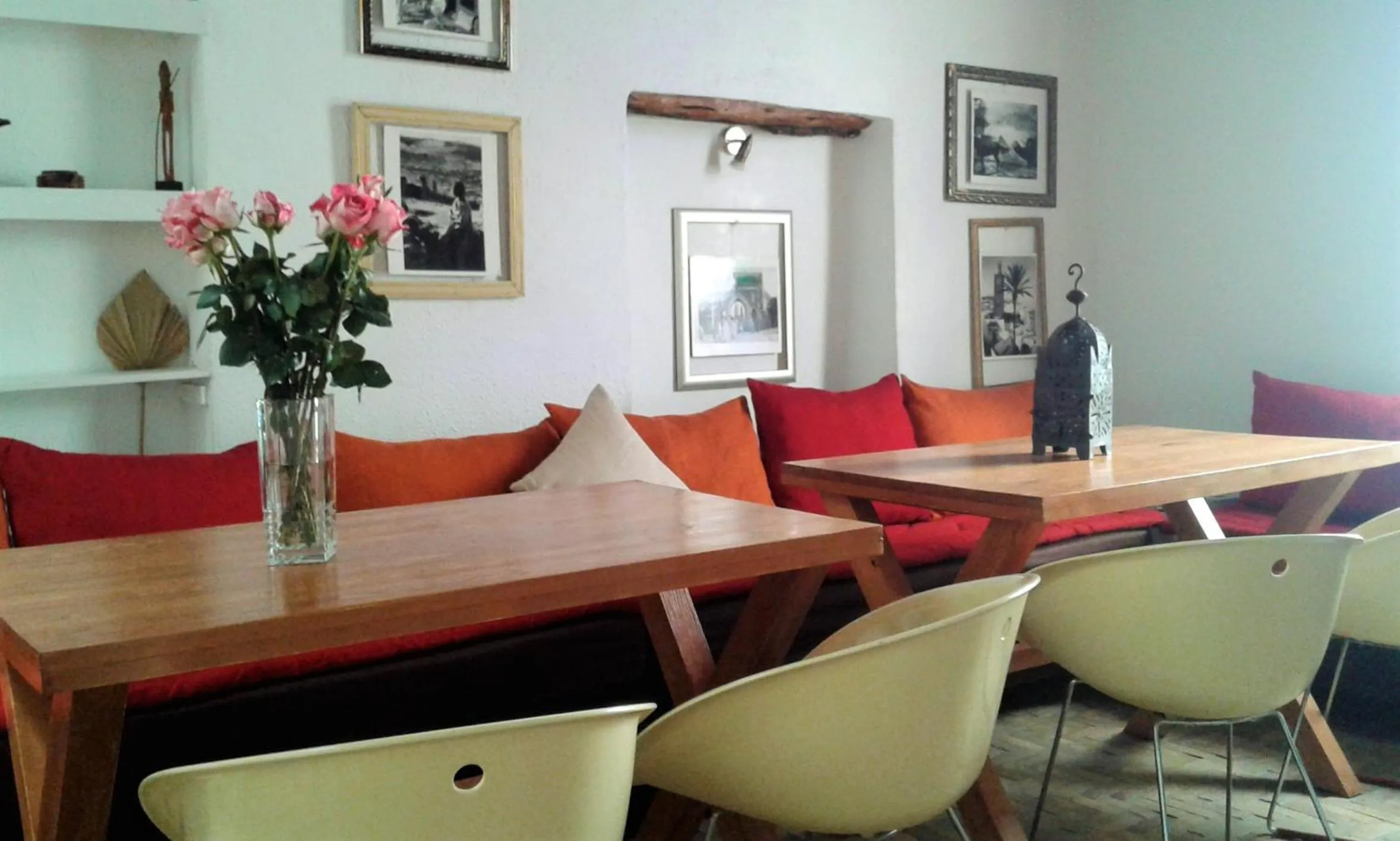 Restaurant/places to eat in Dar El Paco