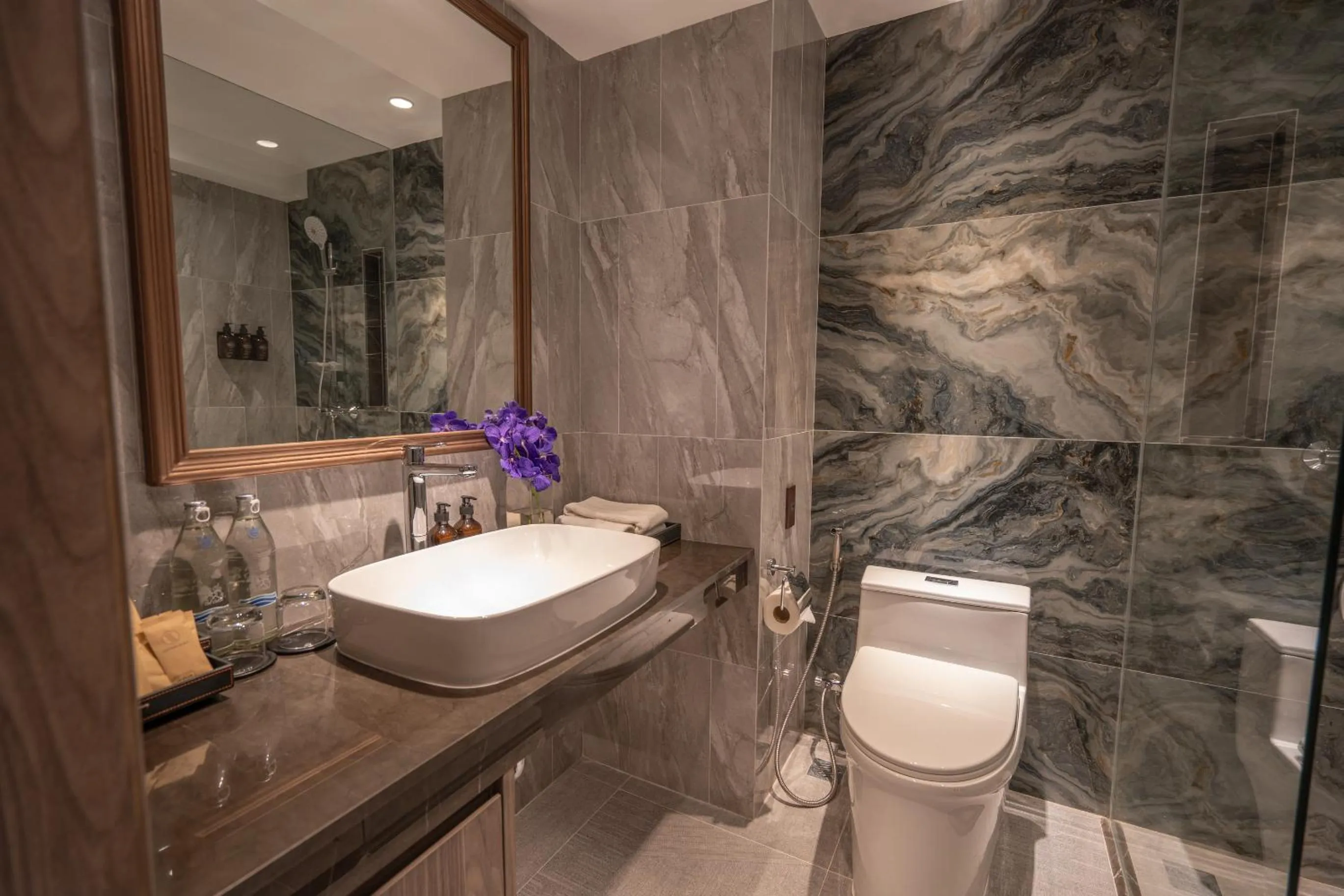 Bathroom in NH Bangkok Sukhumvit Boulevard