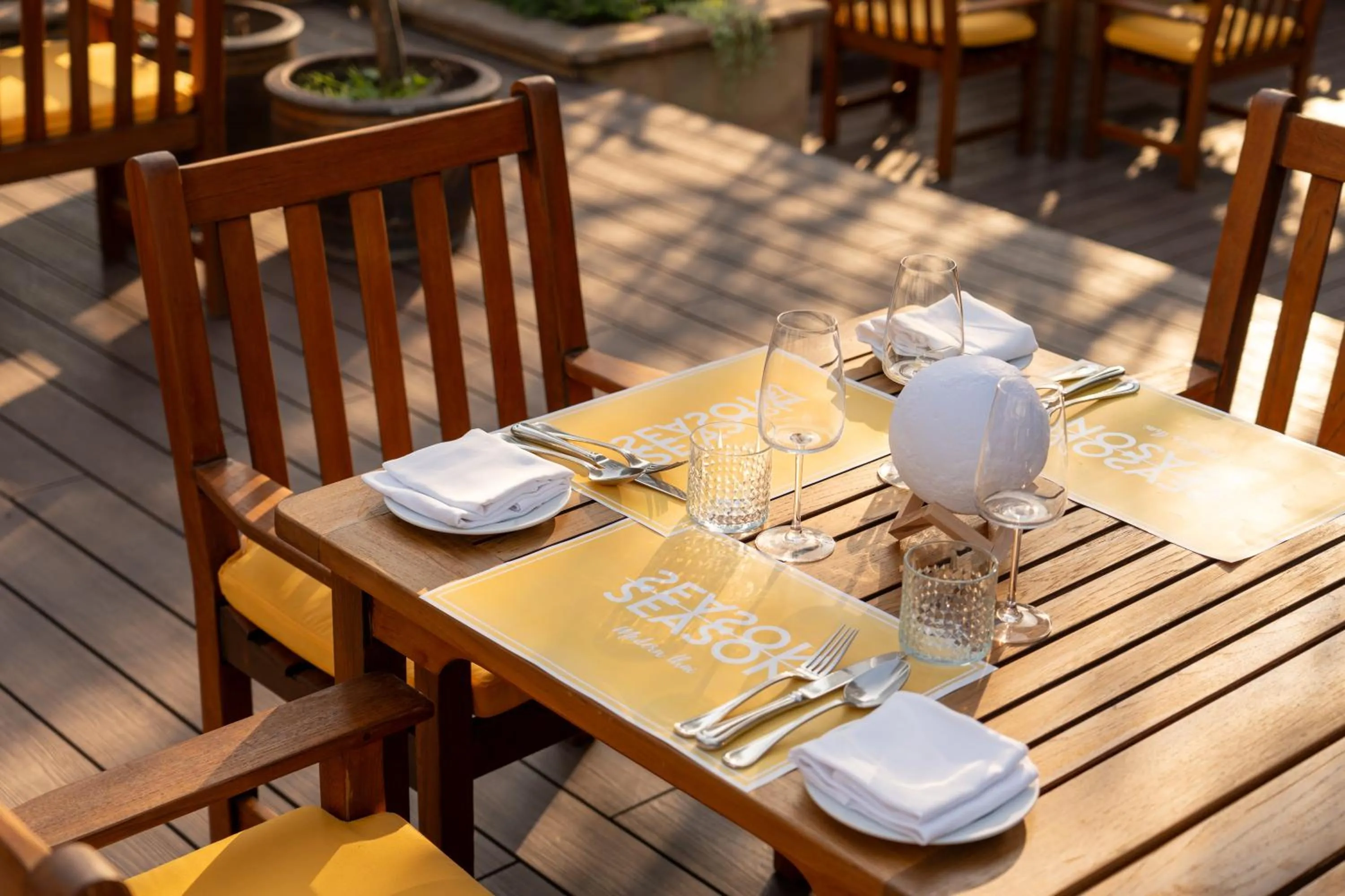 Restaurant/places to eat in NH Bangkok Sukhumvit Boulevard