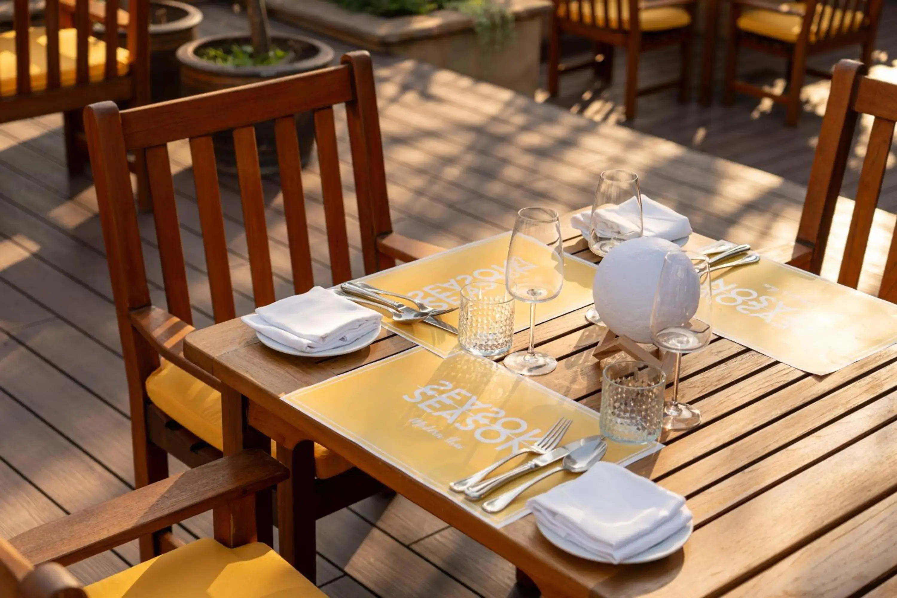 Restaurant/places to eat in NH Bangkok Sukhumvit Boulevard Restaurant/places to eat in NH Bangkok Sukhumvit Boulevard