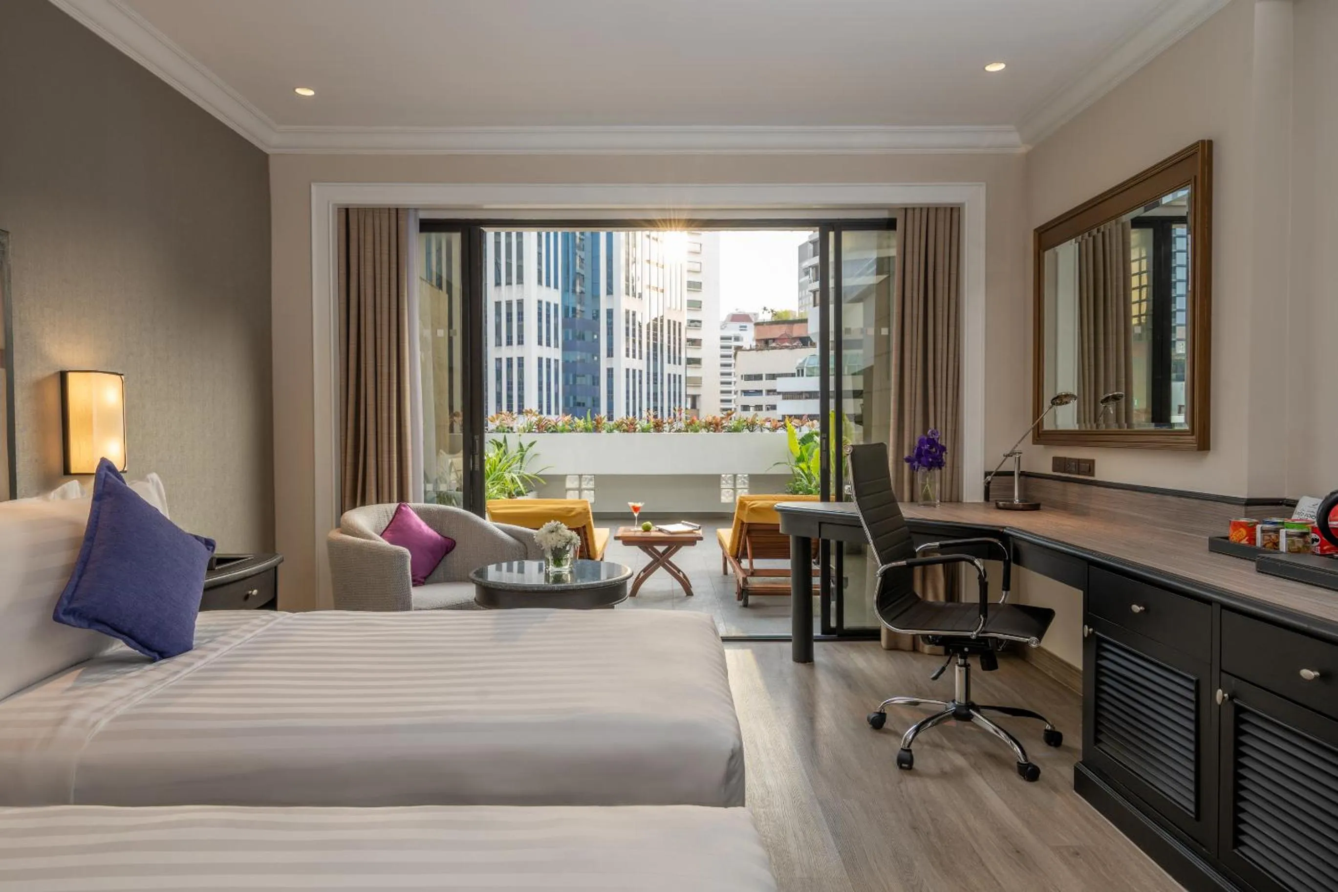 TV and multimedia, Bed in NH Bangkok Sukhumvit Boulevard