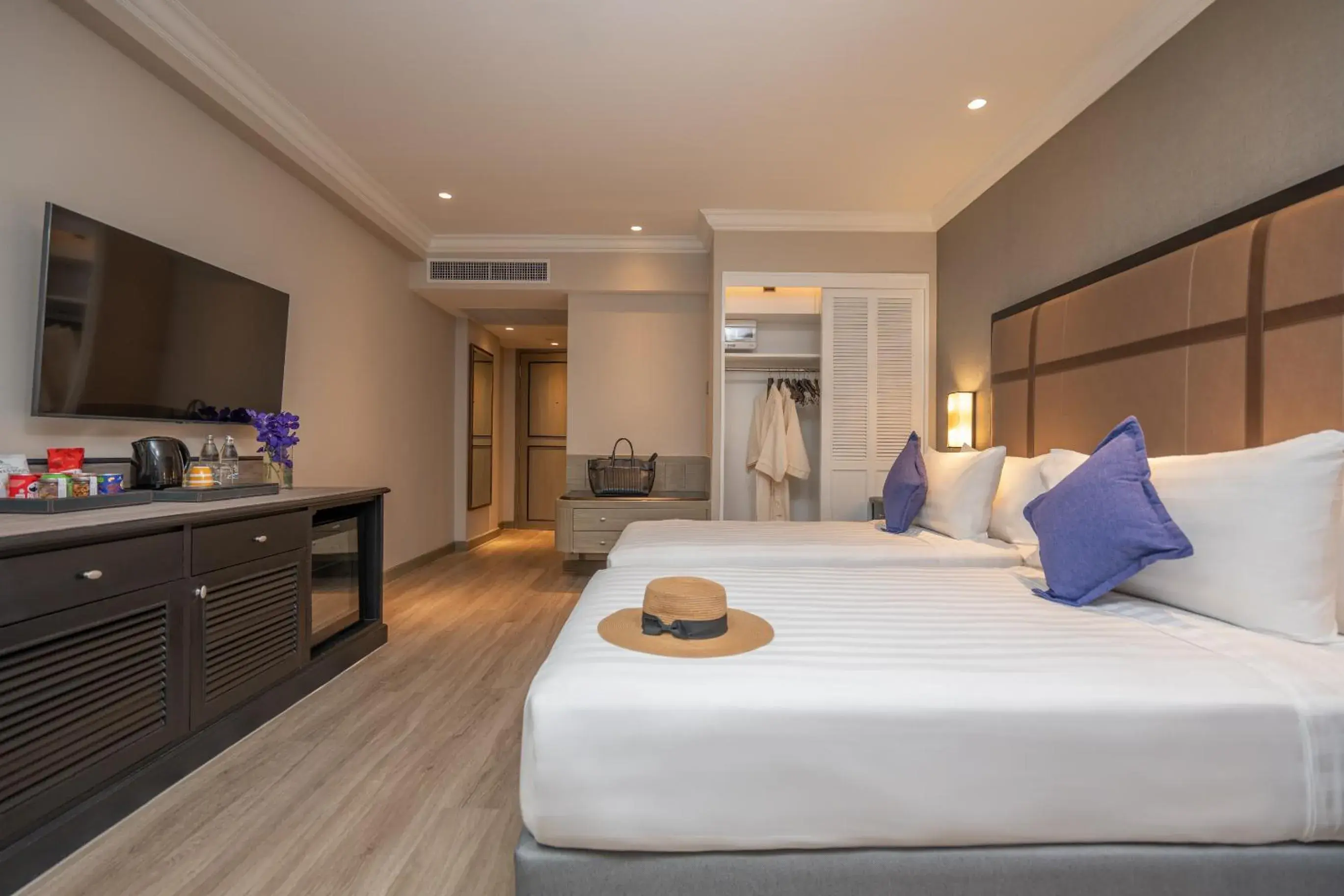 Bedroom, Bed in NH Bangkok Sukhumvit Boulevard Bedroom, Bed in NH Bangkok Sukhumvit Boulevard