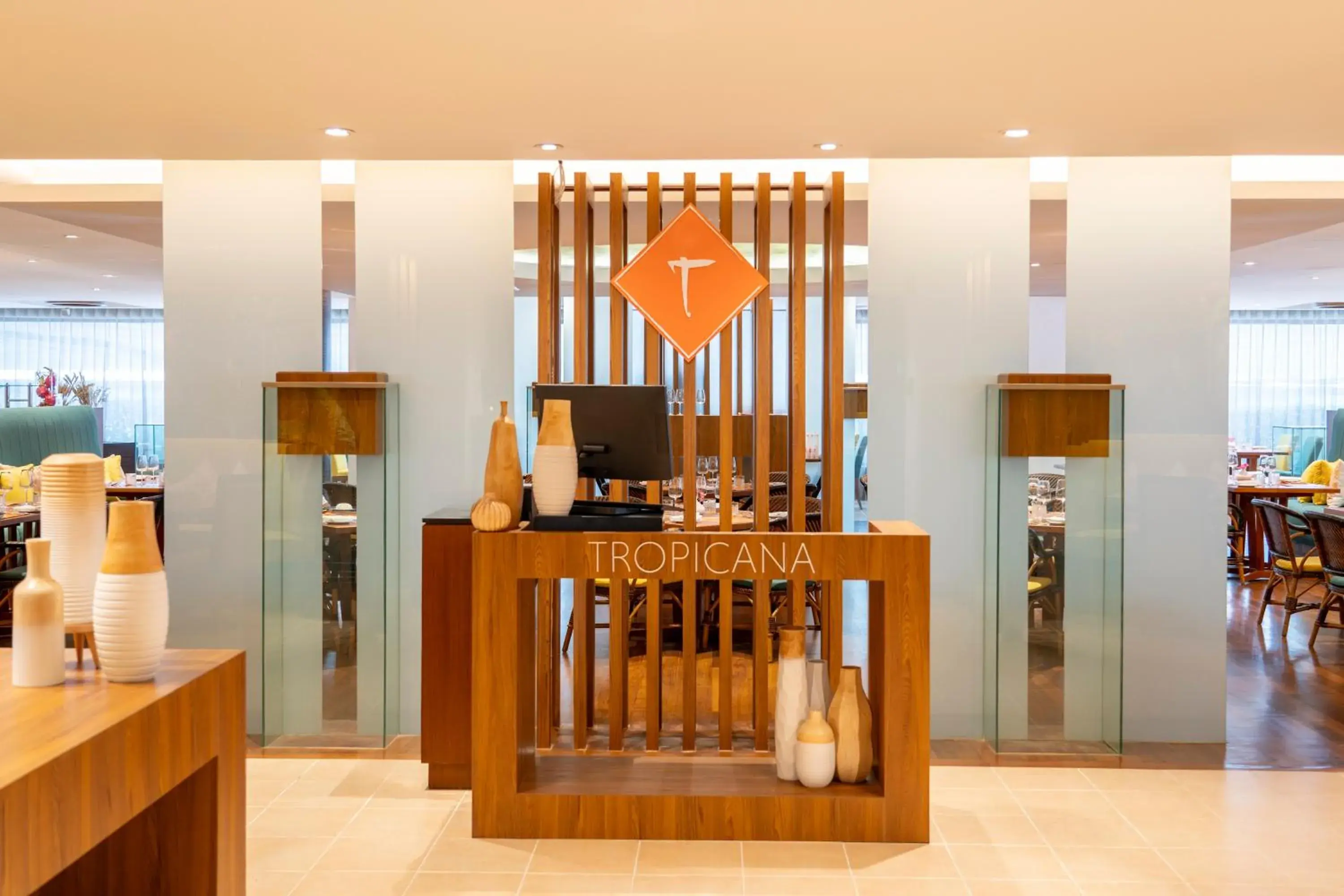 Restaurant/places to eat in NH Bangkok Sukhumvit Boulevard Restaurant/places to eat in NH Bangkok Sukhumvit Boulevard