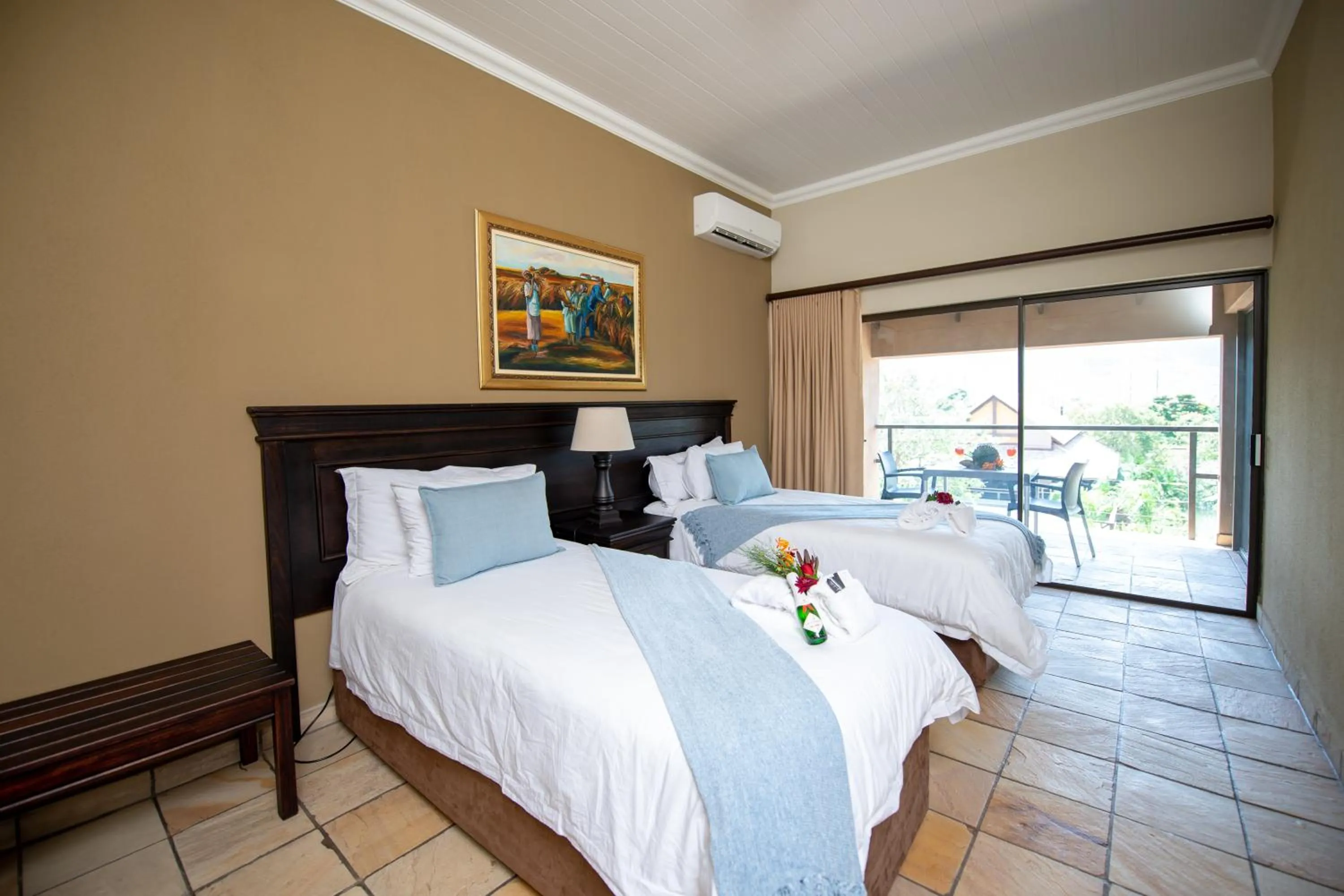 Bed in Nkomazi Kruger Lodge & Spa