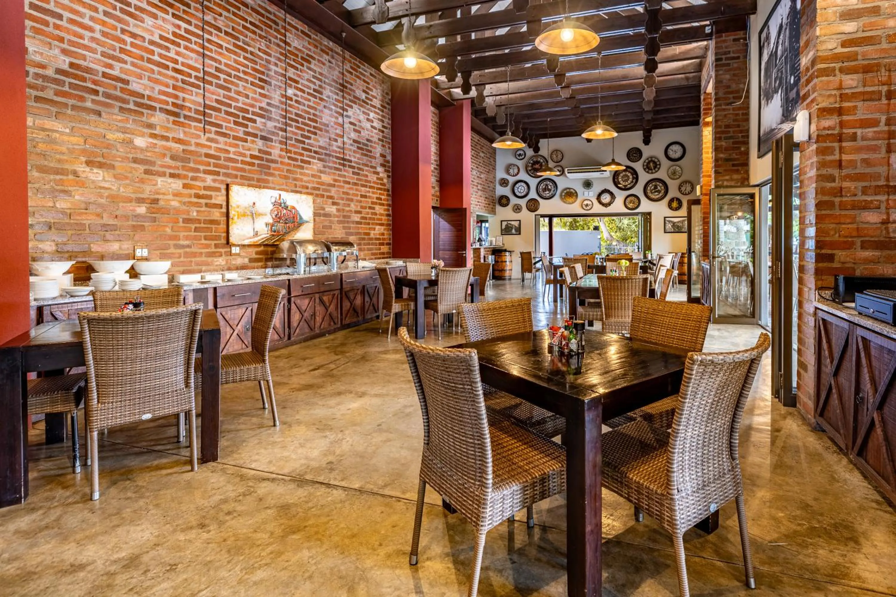 Restaurant/places to eat in Nkomazi Kruger Lodge & Spa