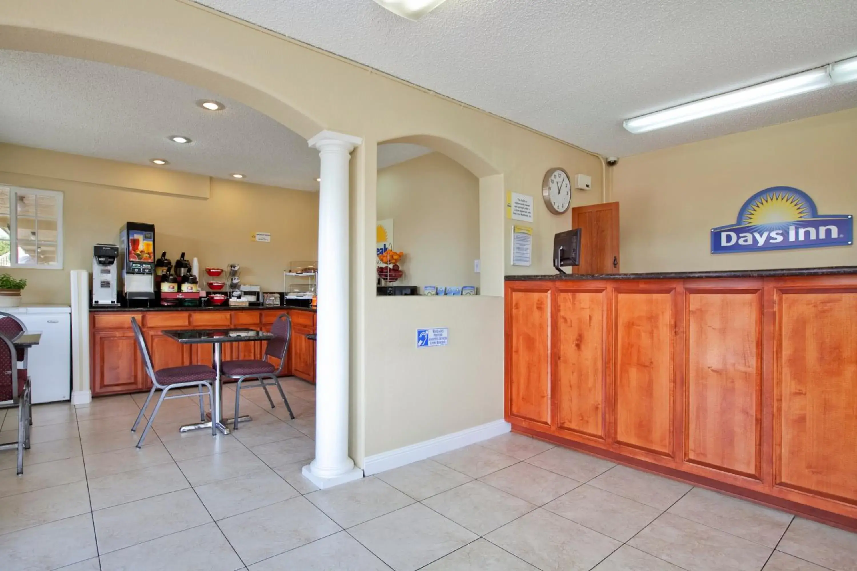 Lobby or reception in Days Inn by Wyndham Turlock Lobby or reception in Days Inn by Wyndham Turlock