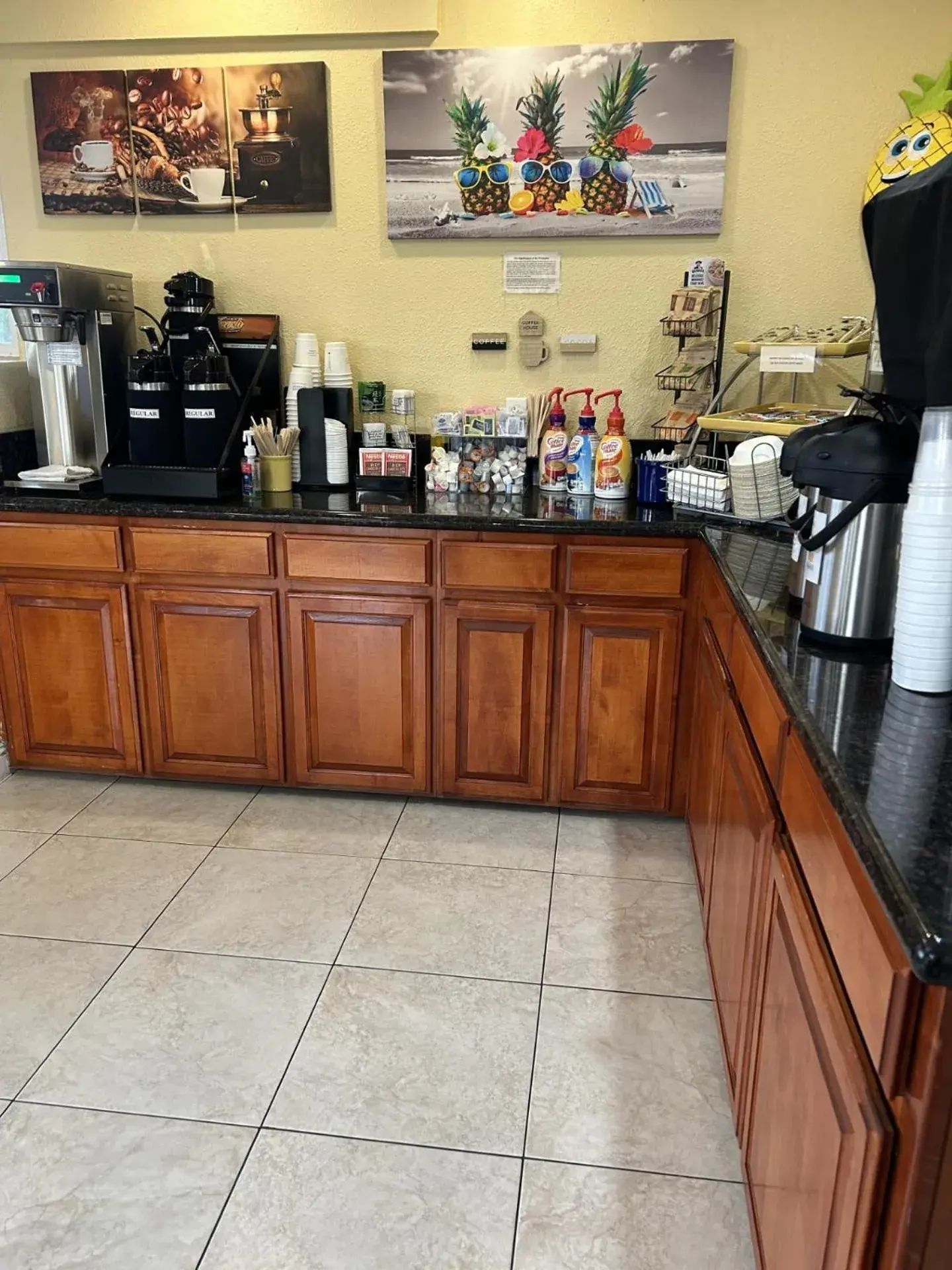 Breakfast in Days Inn by Wyndham Turlock Breakfast in Days Inn by Wyndham Turlock