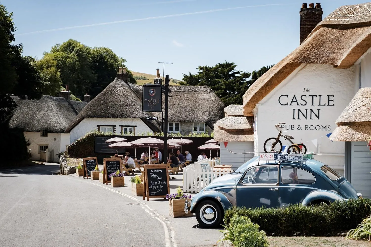 Property building in Castle Inn