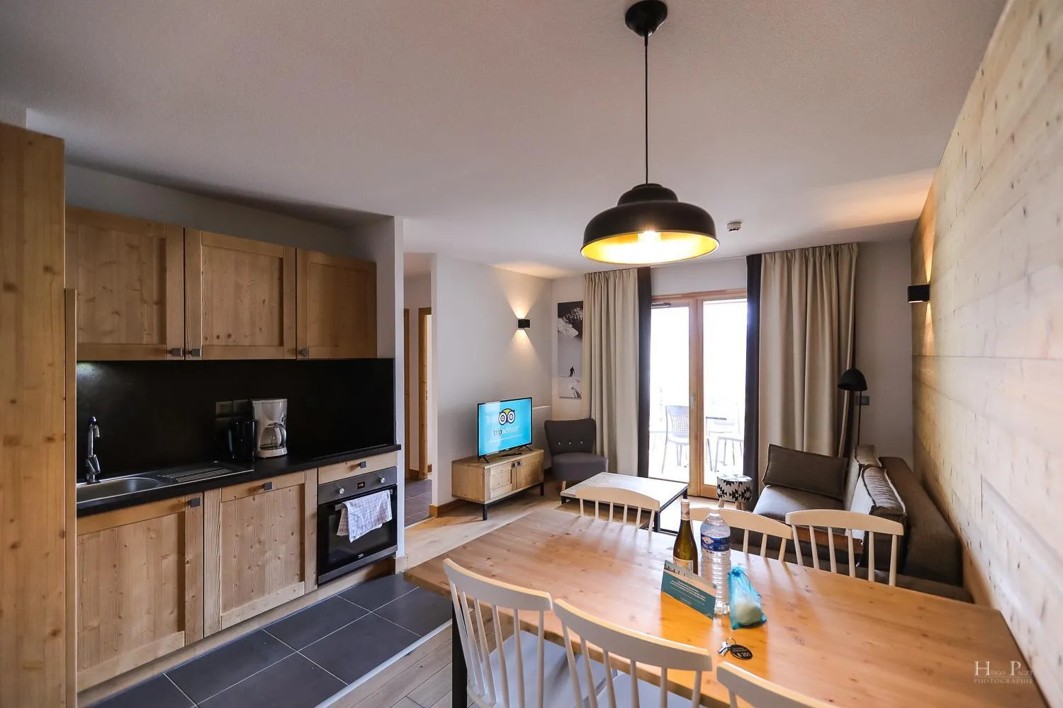 Kitchen or kitchenette in TERRESENS - Les Fermes du Mont-Blanc