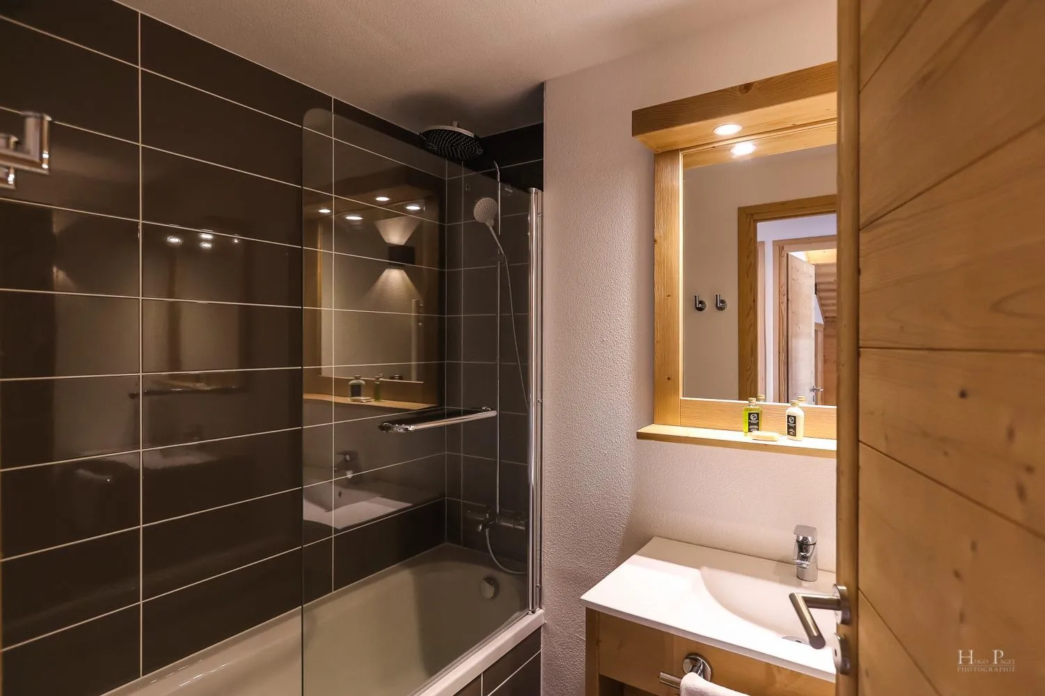 Bathroom in TERRESENS - Les Fermes du Mont-Blanc