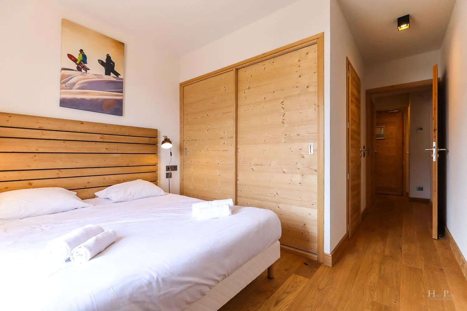 Photo of the whole room, Bed in TERRESENS - Les Fermes du Mont-Blanc