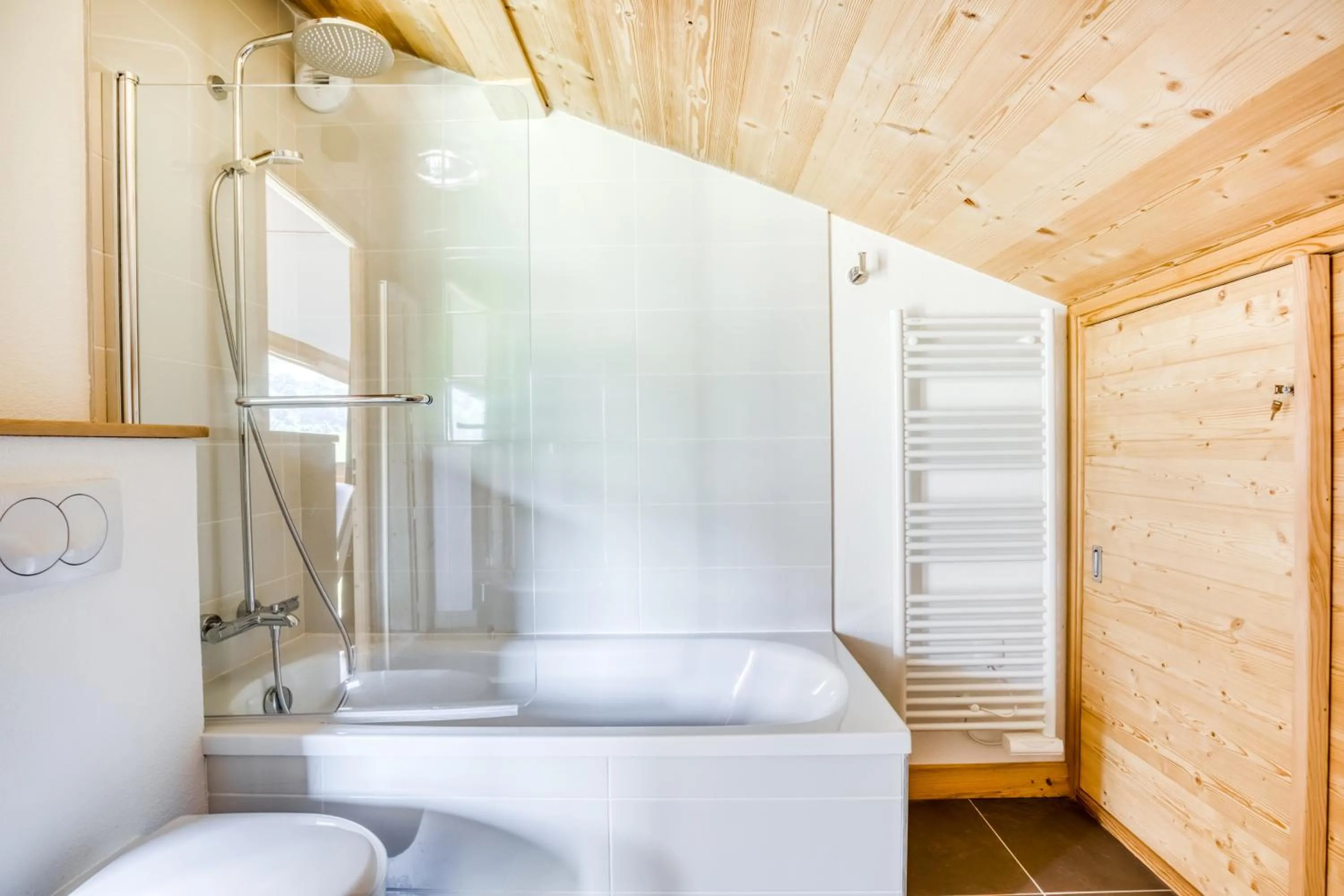 Bathroom in TERRESENS - Les Fermes du Mont-Blanc
