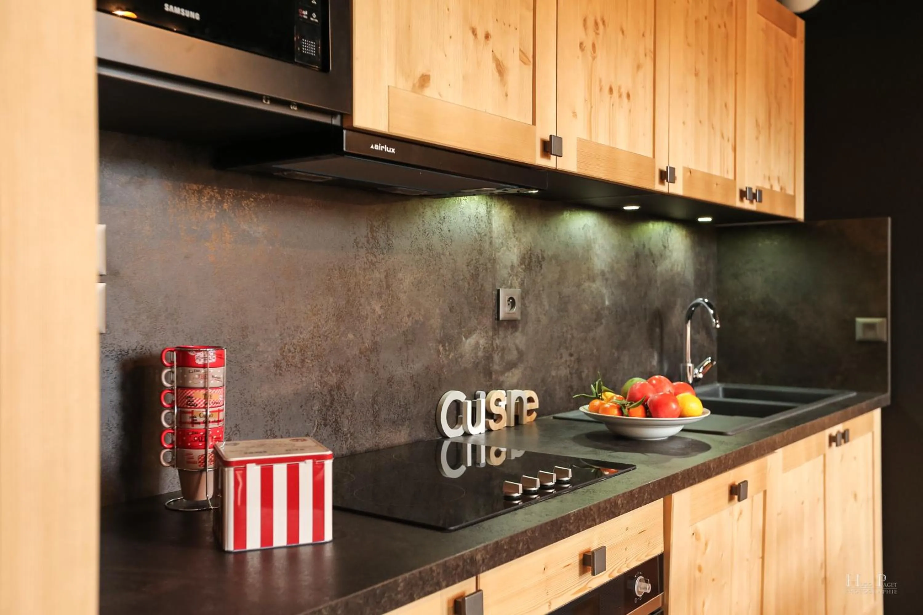 Kitchen or kitchenette in TERRESENS - Les Fermes du Mont-Blanc