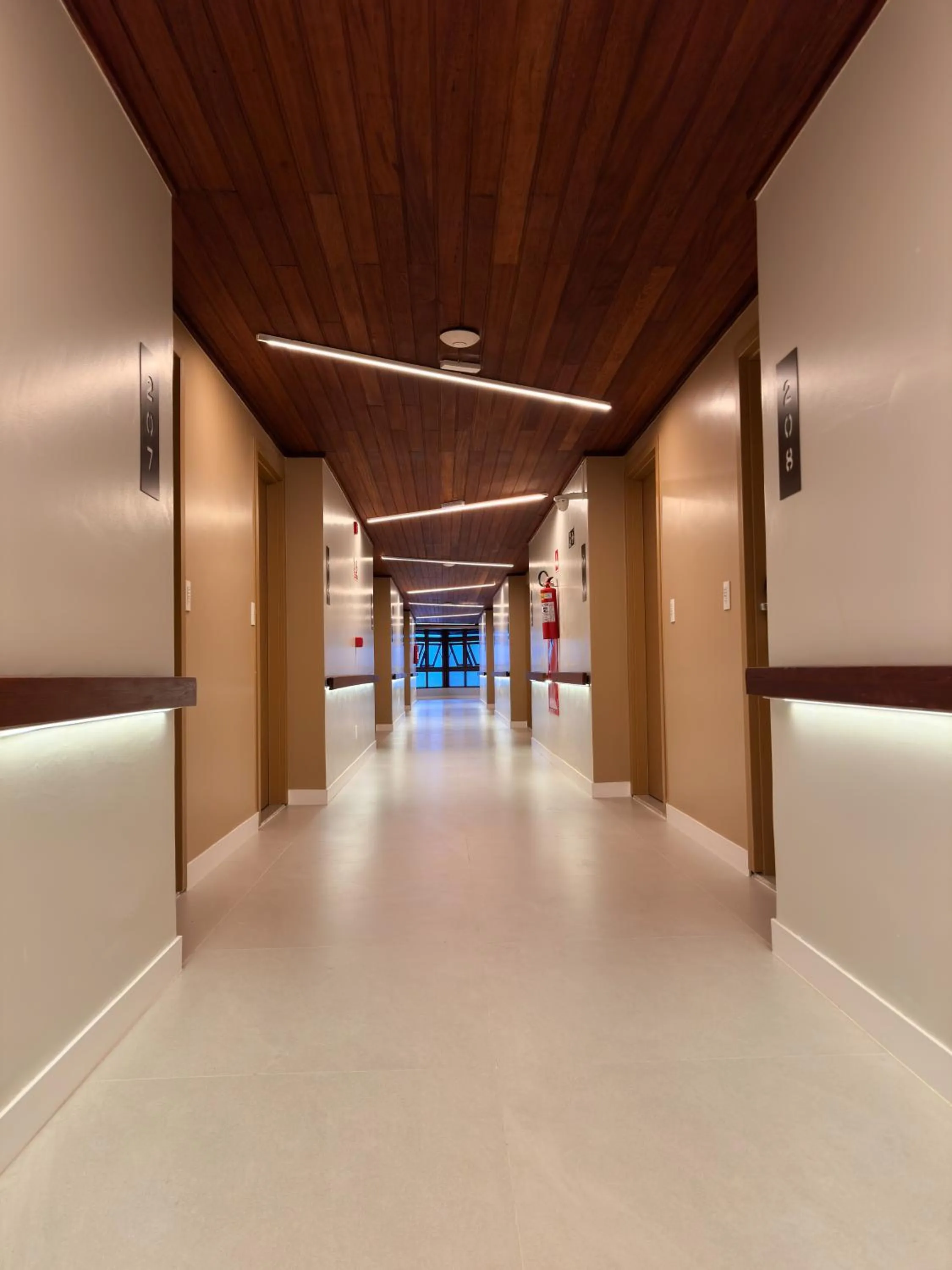 Property building in Best Western Shalimar Praia Hotel