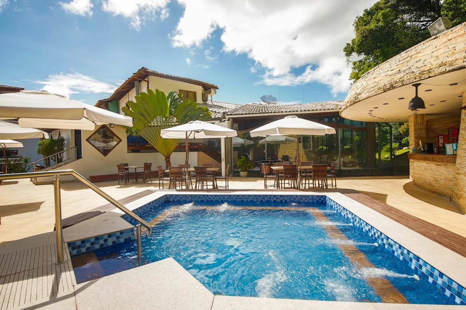 Hot Tub in Best Western Shalimar Praia Hotel