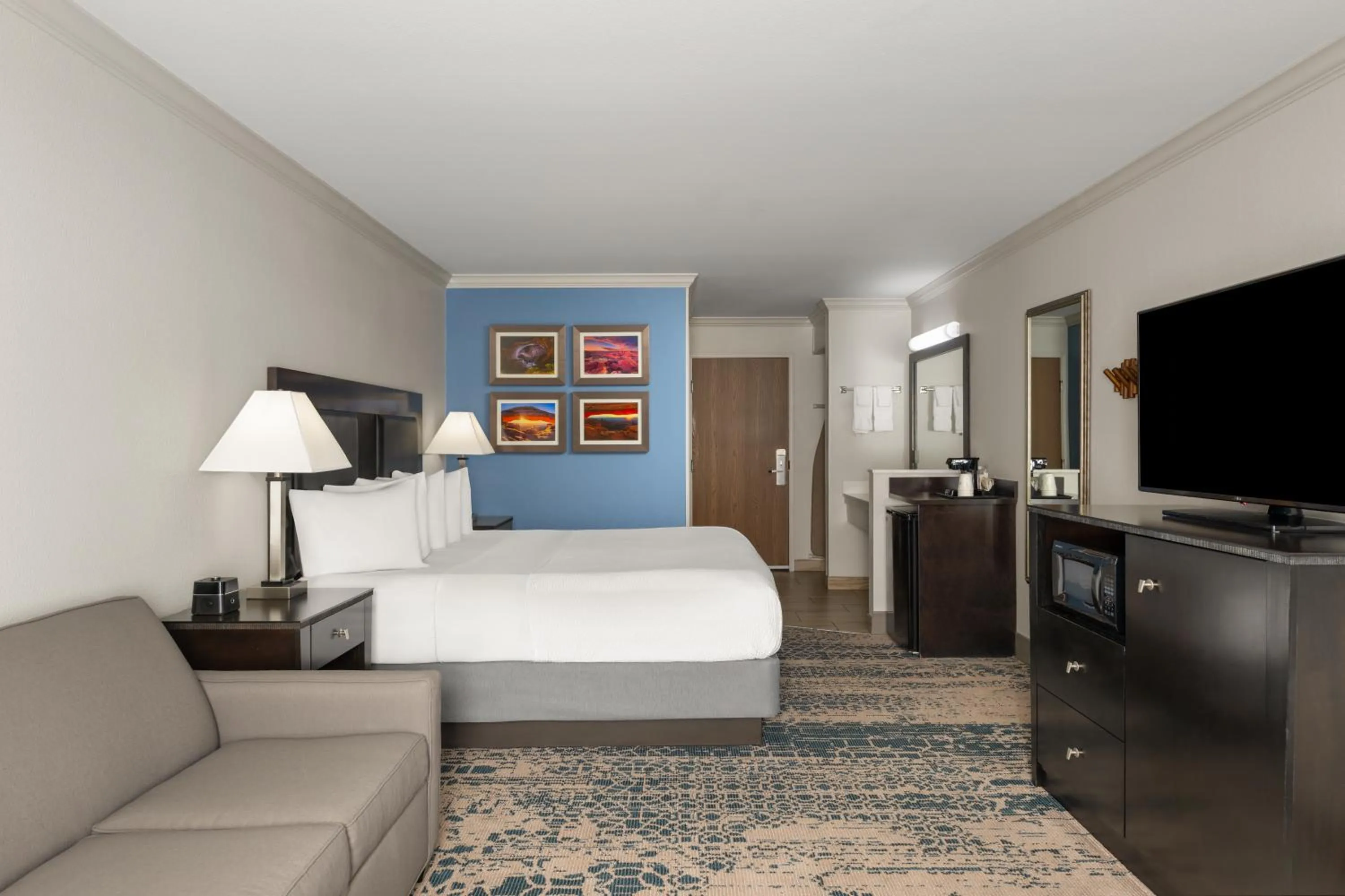 Photo of the whole room, Bed in La Quinta by Wyndham Moab