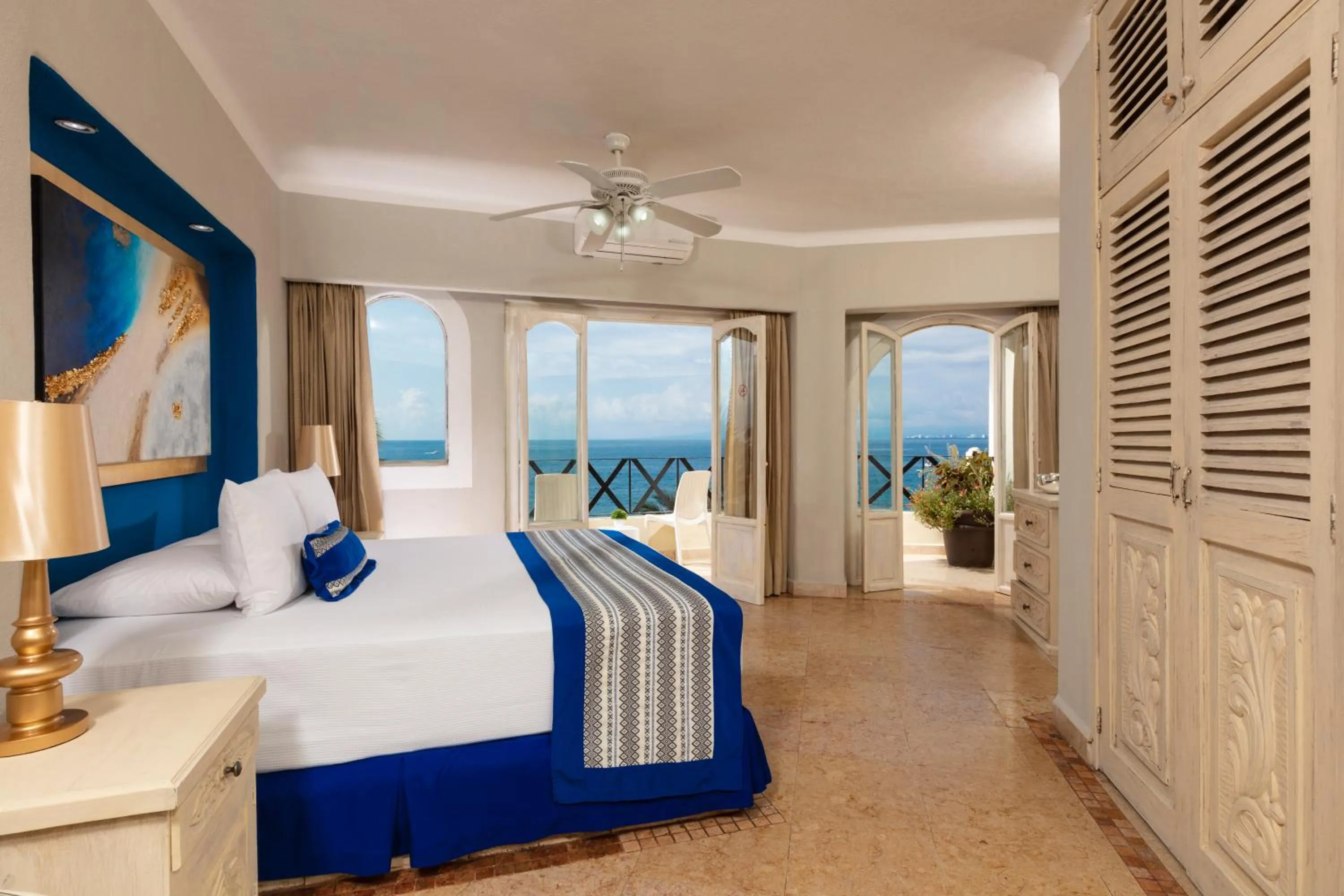 Photo of the whole room, Bed in Blue Chairs Beachfront Resort Puerto Vallarta - Adults Only