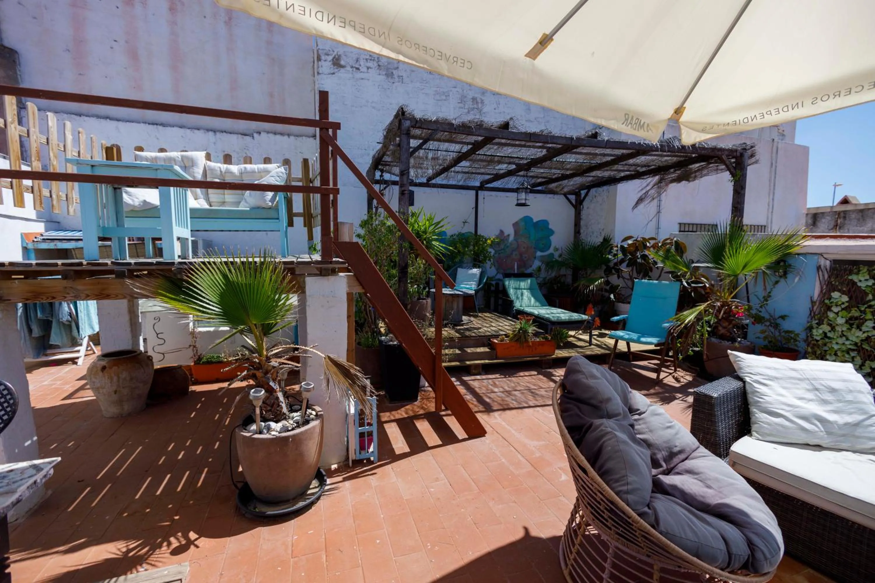 Property building in Dios Esta Bien