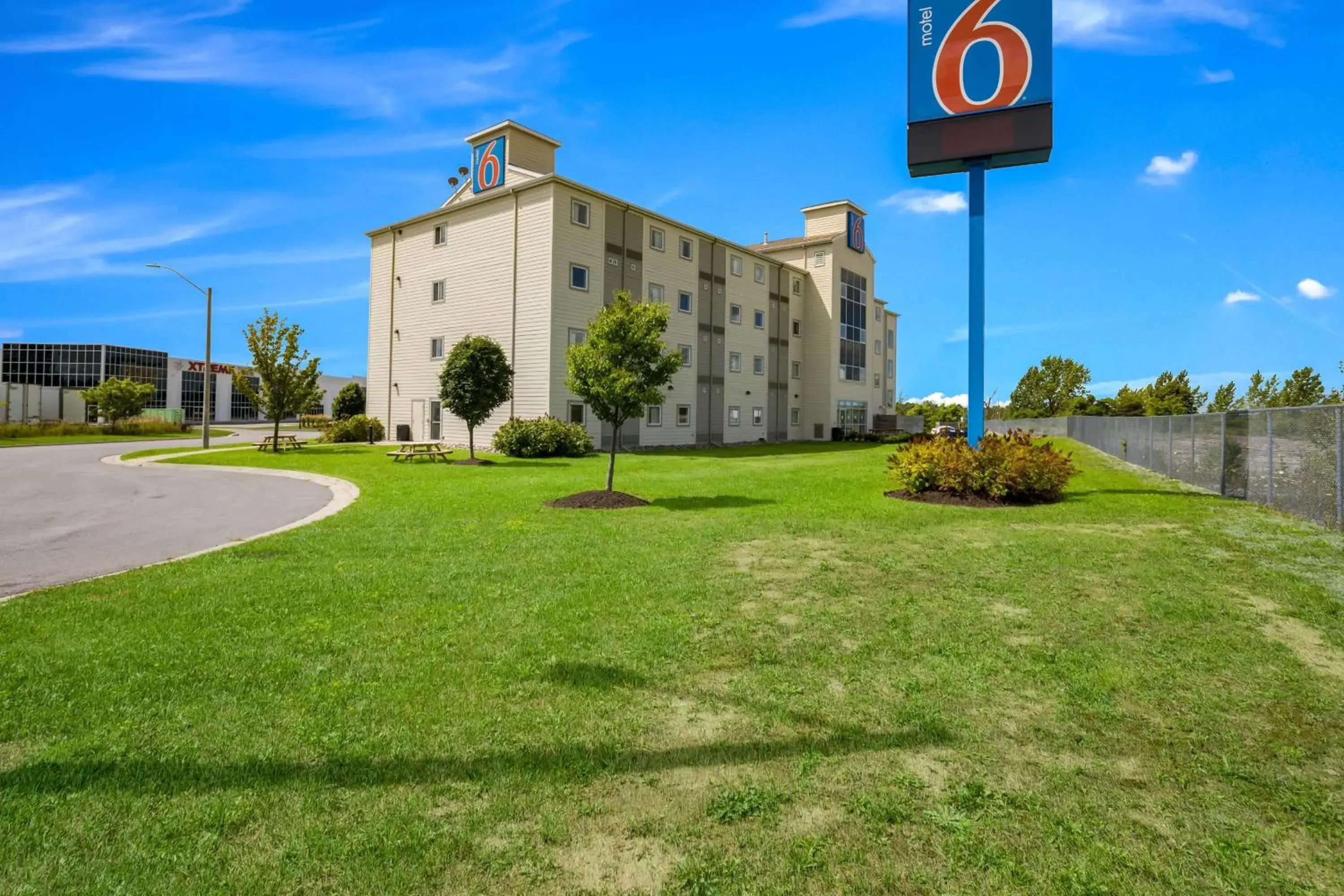 Motel 6-Kingston, ON Motel 6-Kingston, ON