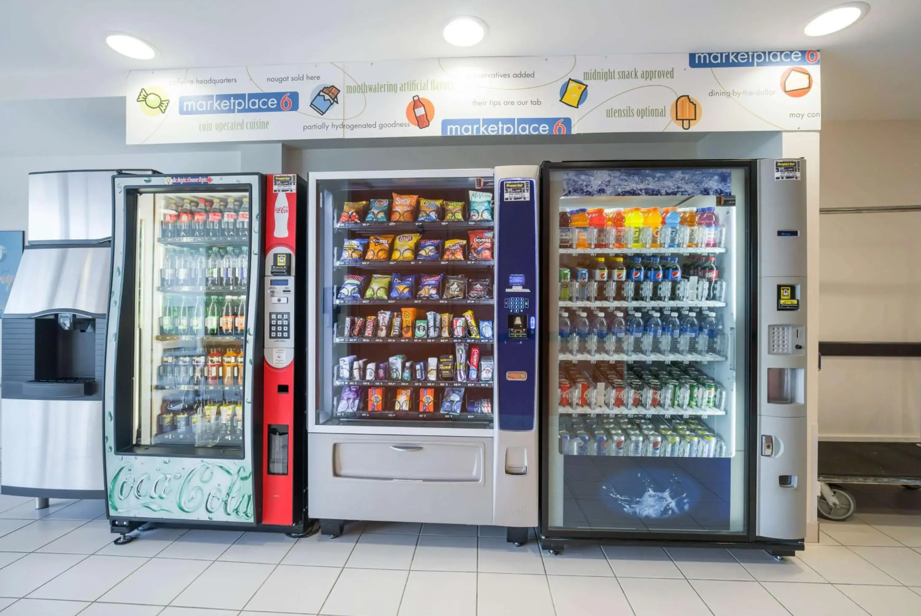 Property building in Motel 6-Kingston, ON Property building in Motel 6-Kingston, ON