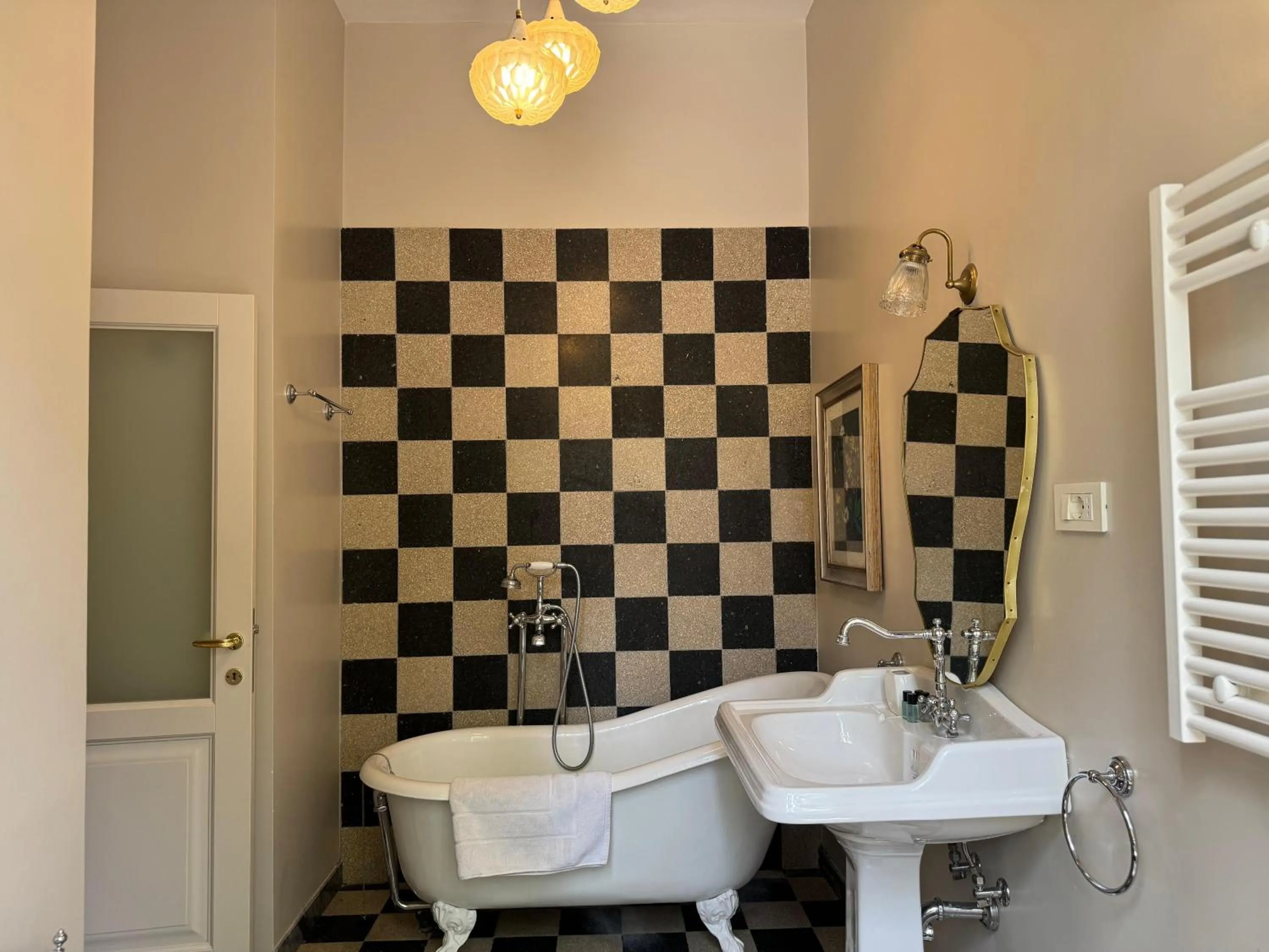 Bath in Santa Monica Townhouse