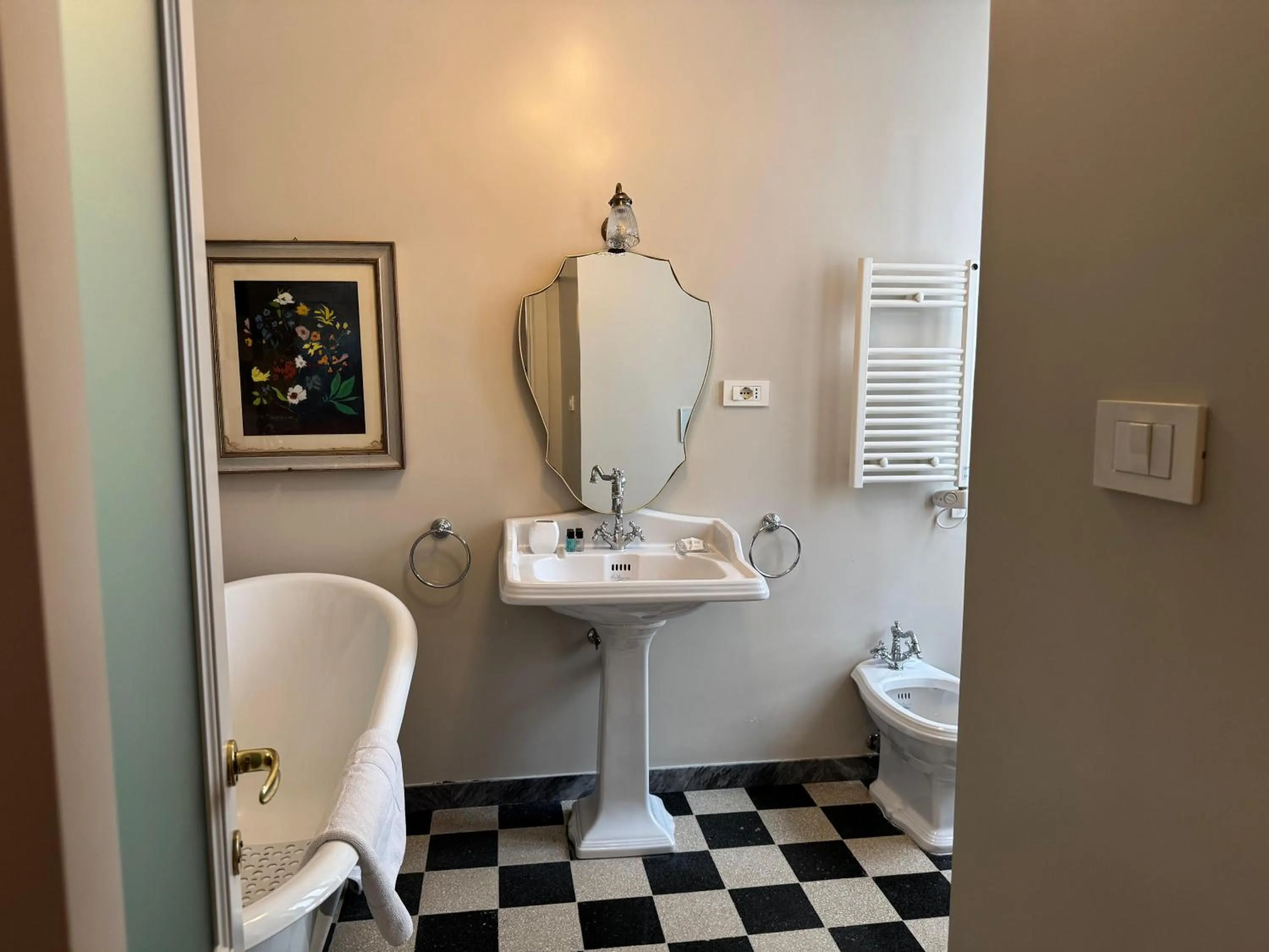 Bath in Santa Monica Townhouse