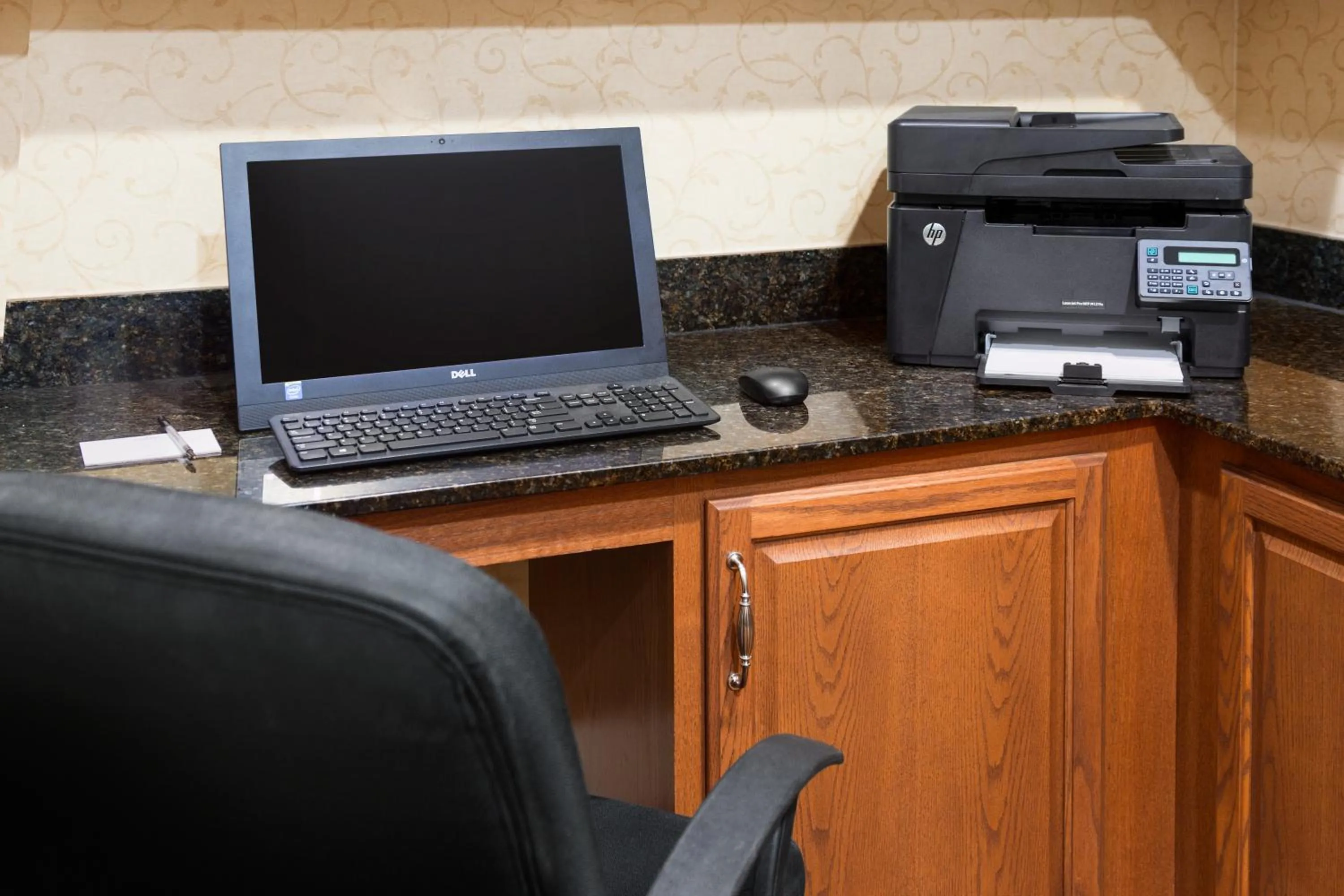 Business facilities in Country Inn & Suites by Radisson, Goodlettsville, TN
