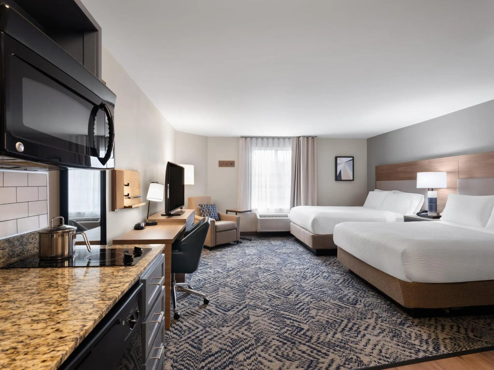 Photo of the whole room, Bed in Candlewood Suites Radcliff - Fort Knox by IHG