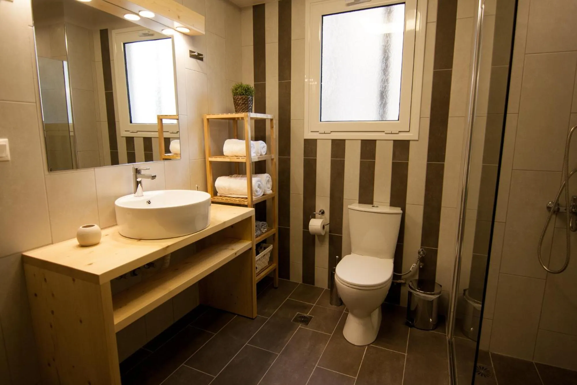 Shower in Dynasta Central Suites