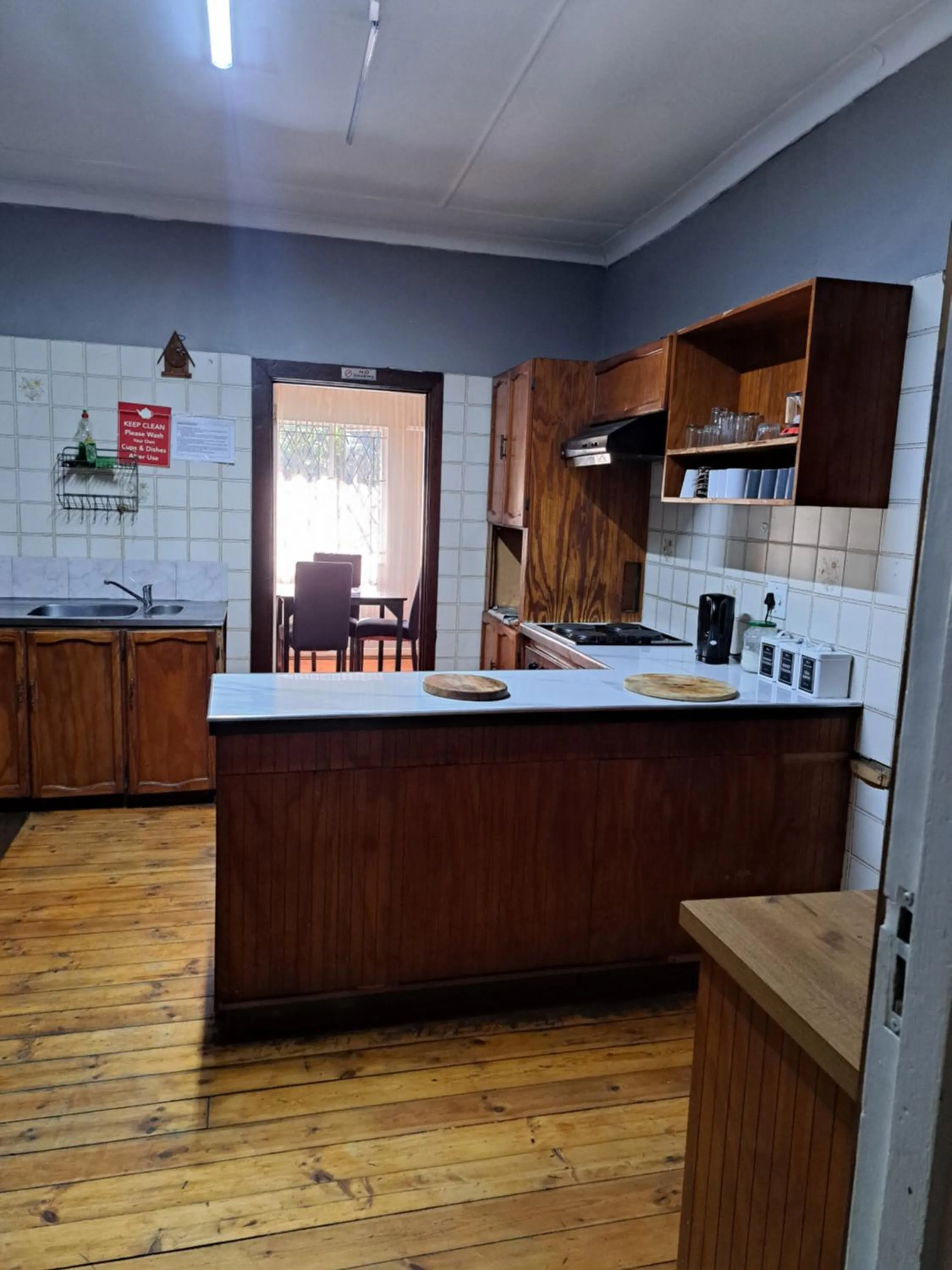 PMB Backpackers Lodge