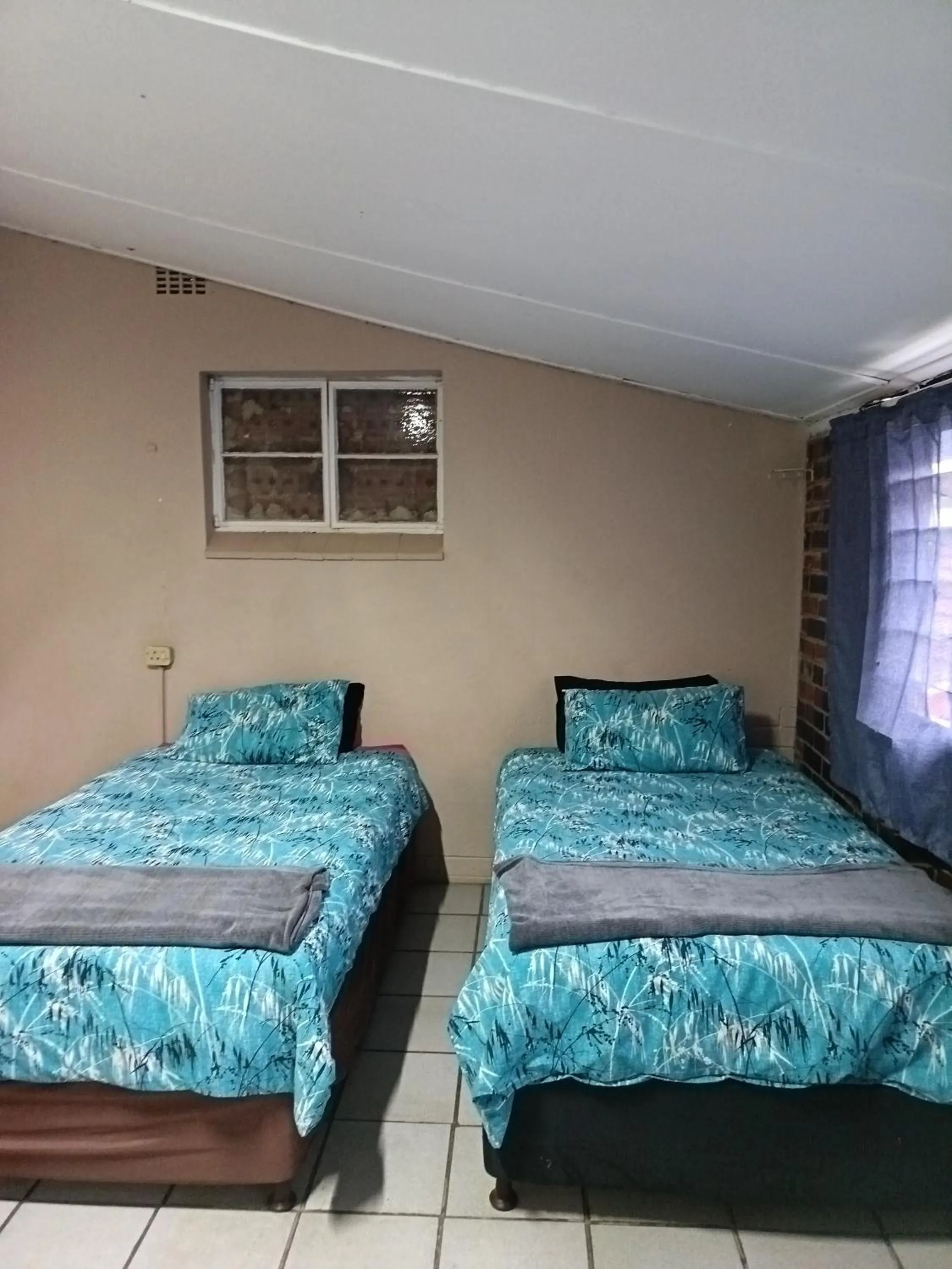 PMB Backpackers Lodge