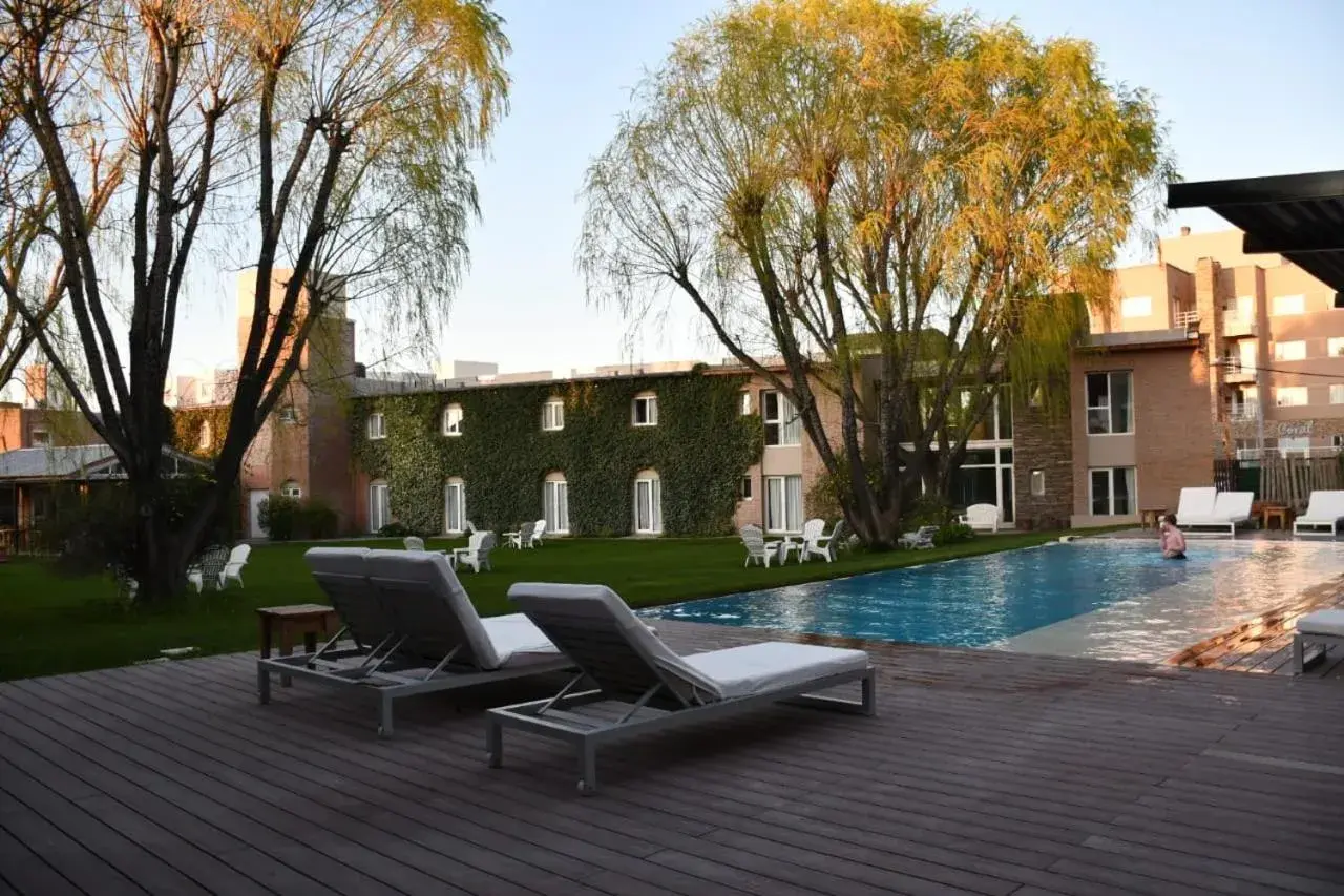 Pool view in La Posada De Madryn Pool view in La Posada De Madryn