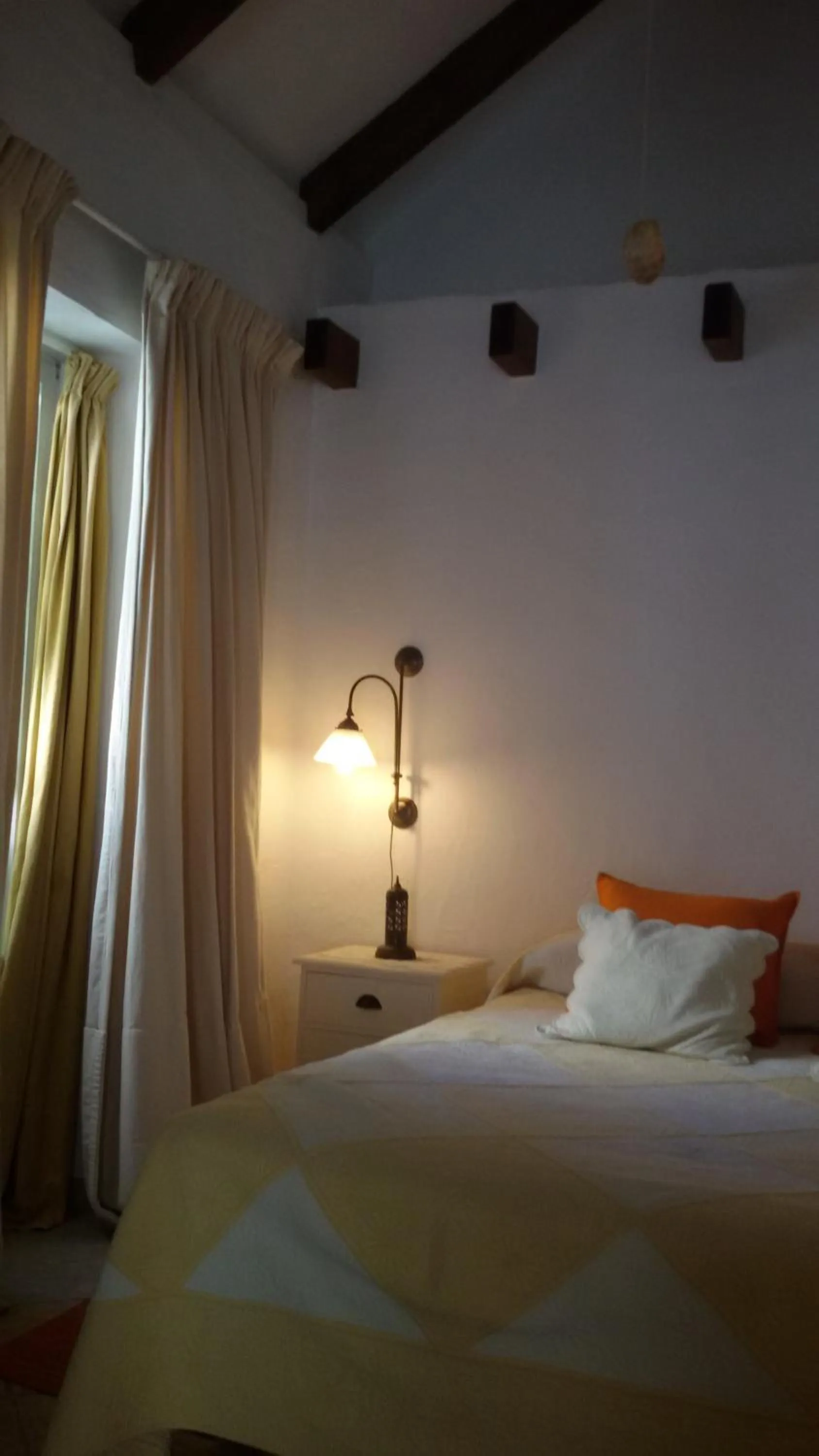 Bed in La Casa de Bovedas Charming Inn