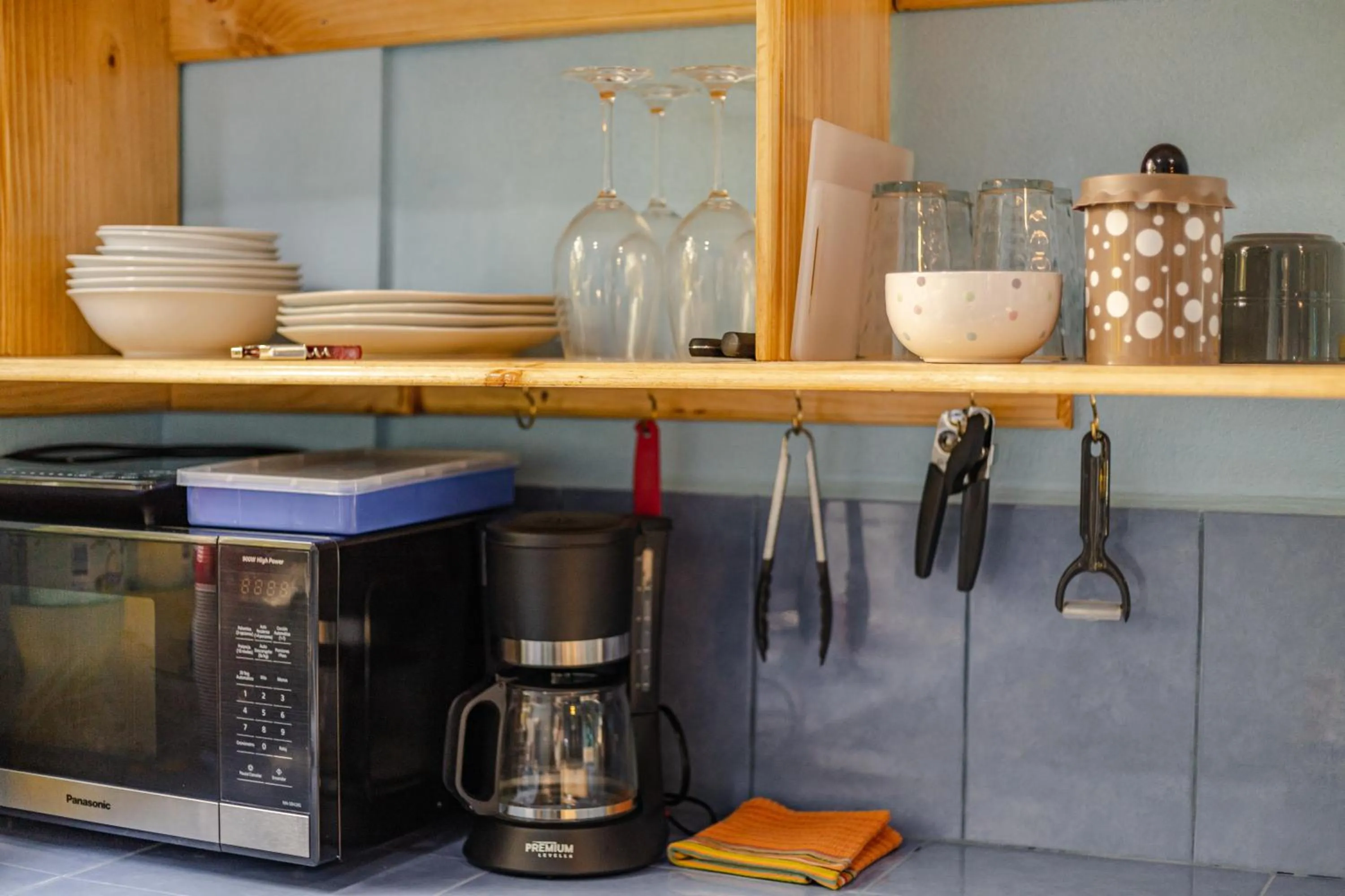 Kitchen or kitchenette in Peace of Paradise Breakfast Included Free Manuel Antonio Park Tour