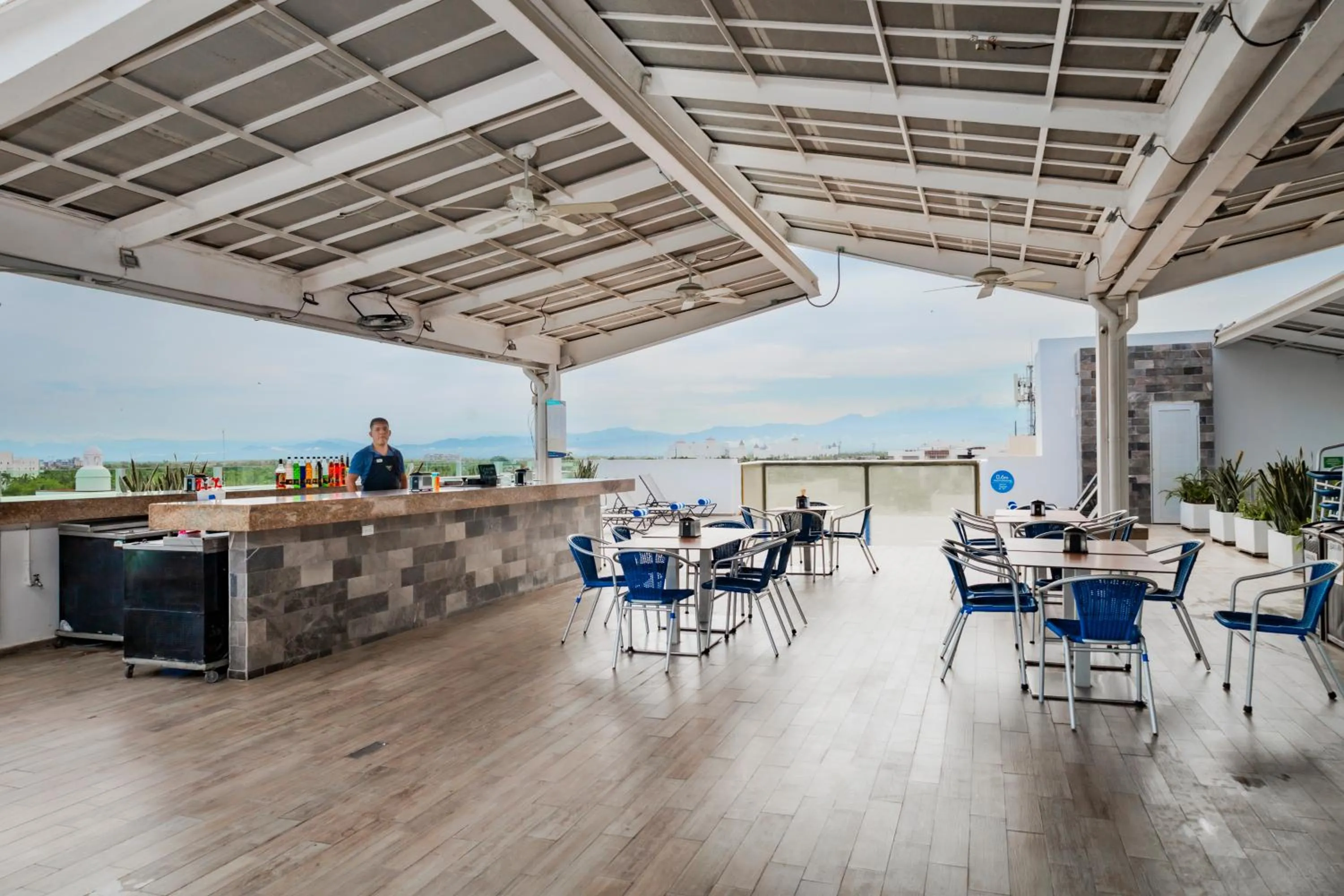 Swimming pool in Hotel Villa Varadero