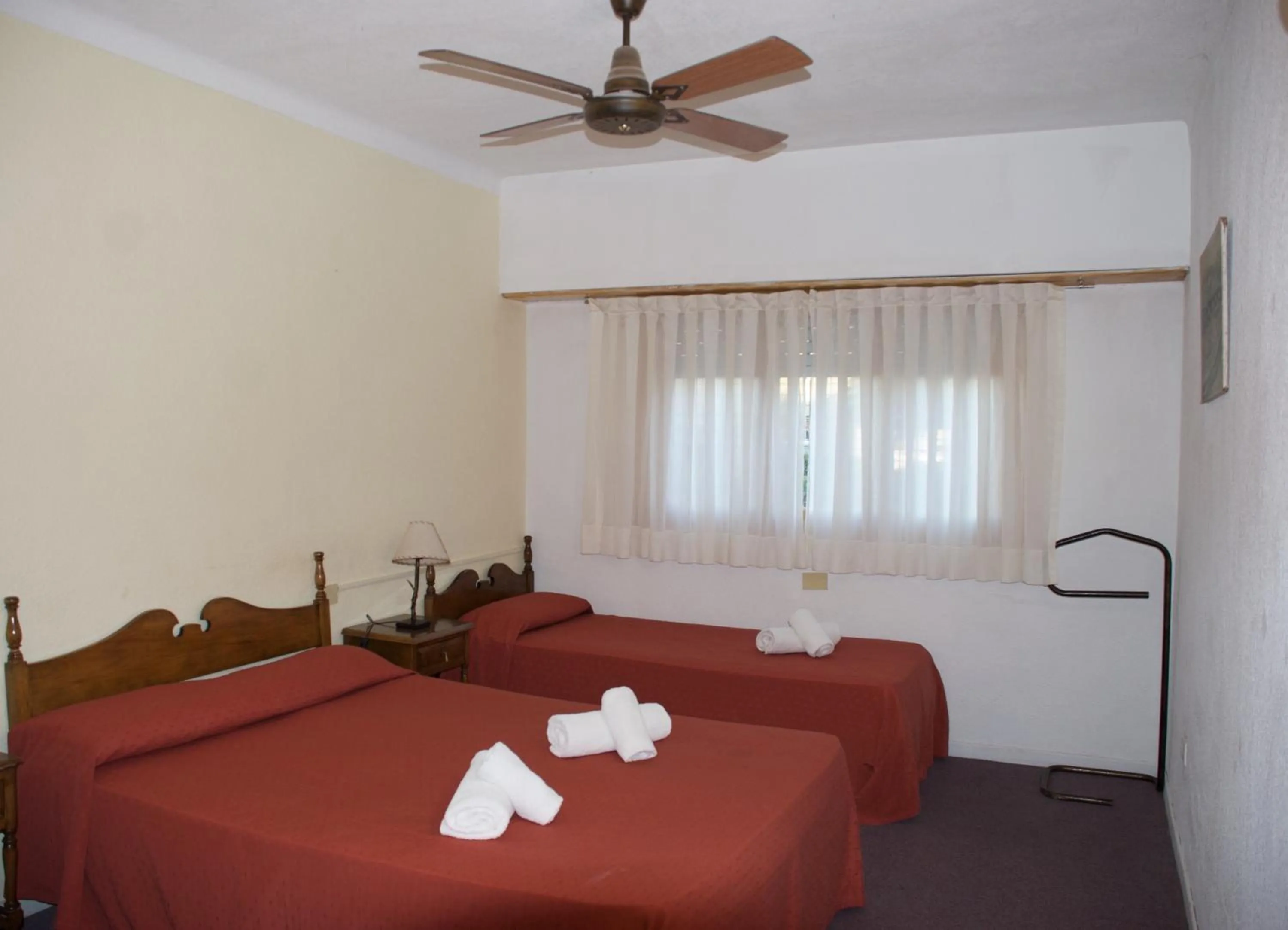 Photo of the whole room, Bed in Hotel Los Historicos